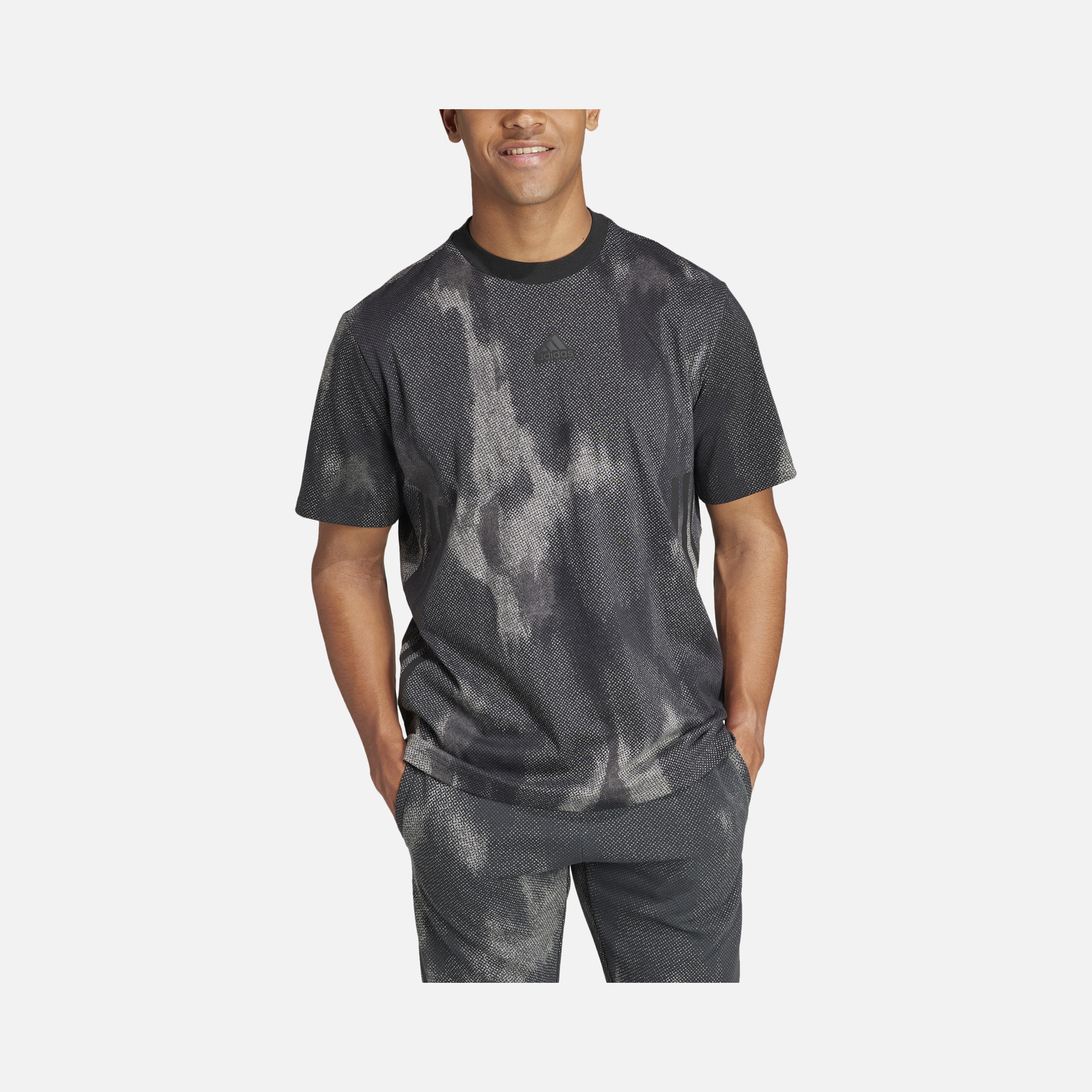 adidas Sportswear Future Icons 3-Stripes Logo Short-Sleeve Erkek Tişört