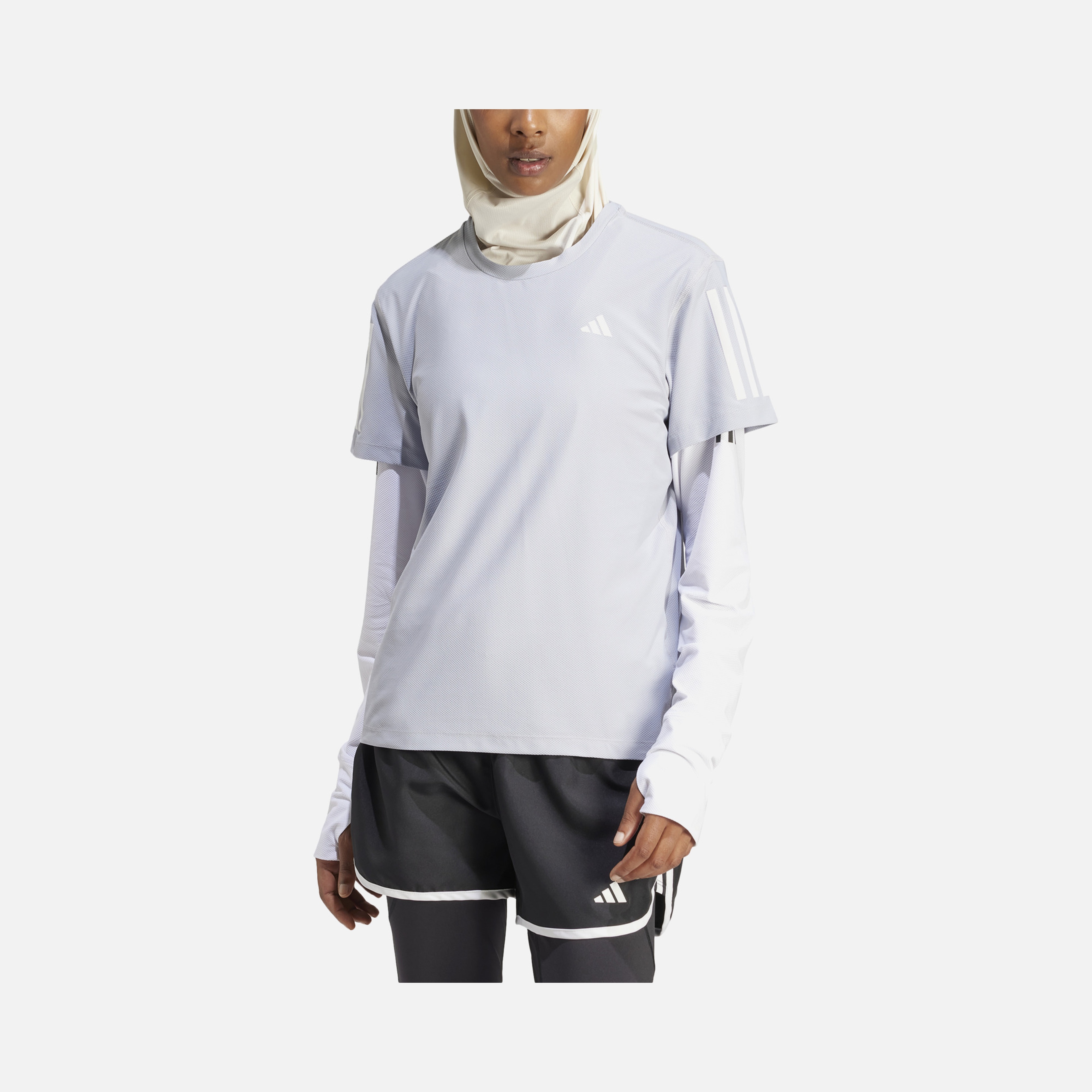 adidas AEROREADY Run Own The 3-Stripes Crew Neck Running Short-Sleeve Kadın Tişört