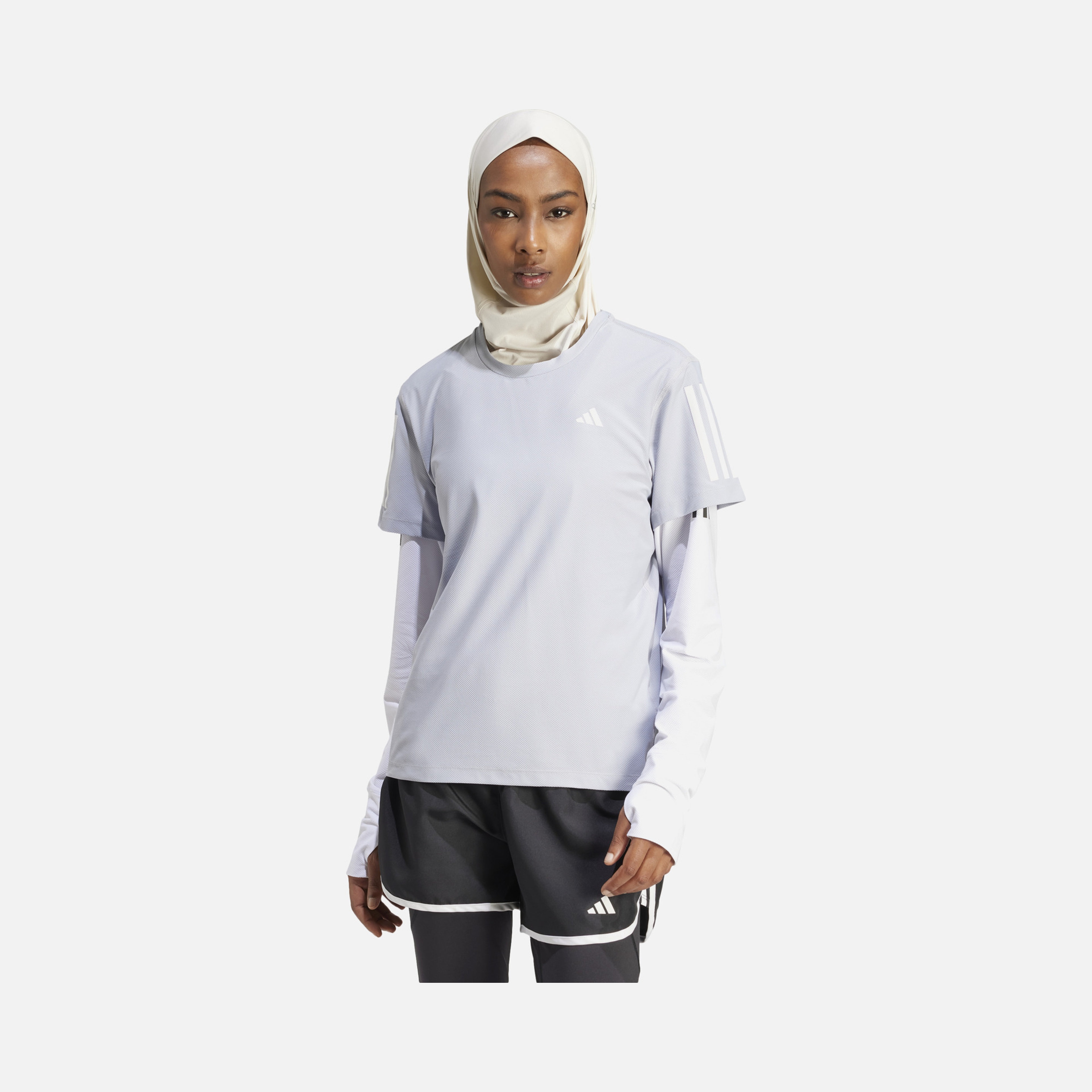 adidas AEROREADY Run Own The 3-Stripes Crew Neck Running Short-Sleeve Kadın Tişört