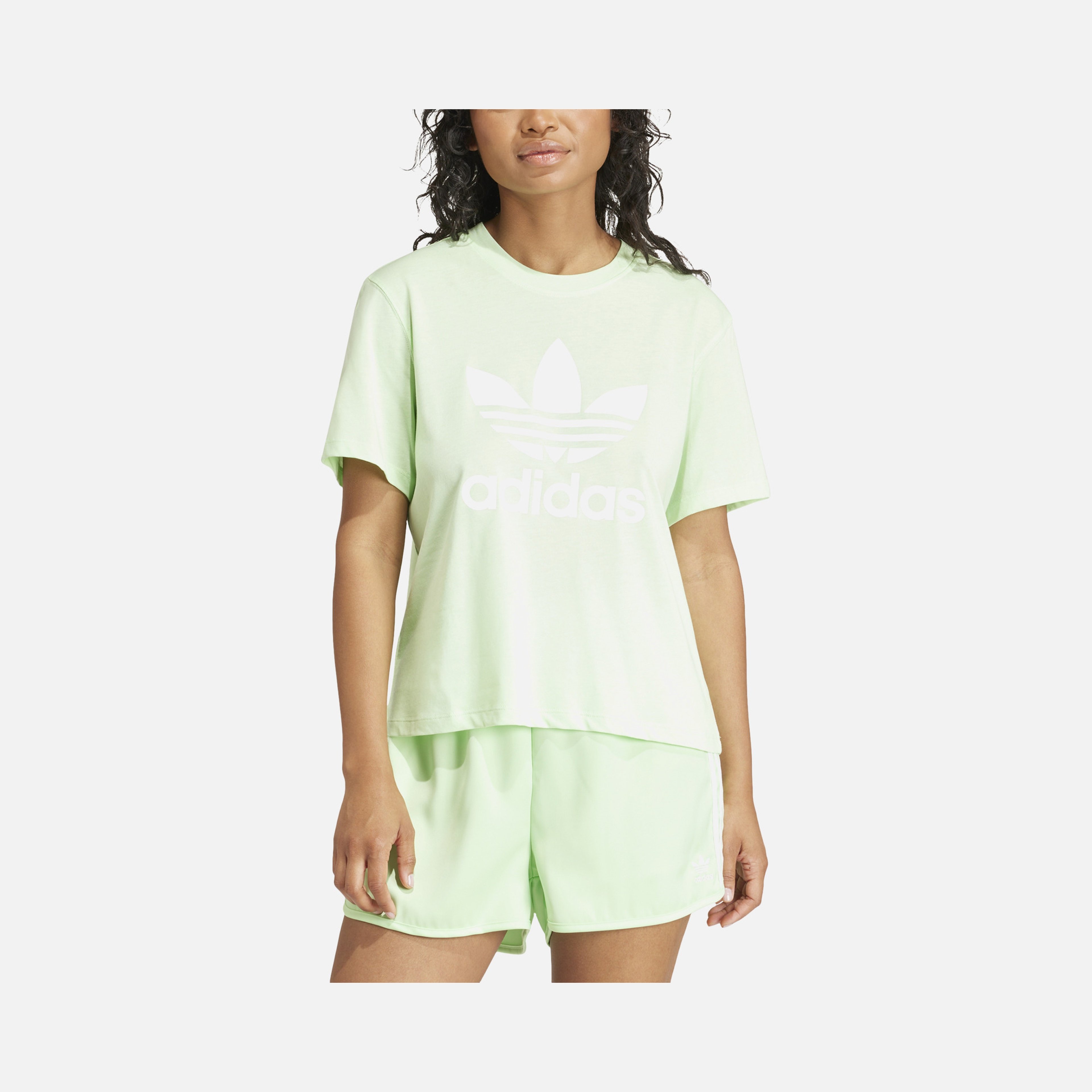 adidas Sportswear Trefoil Graphic Short-Sleeve Kadın Tişört
