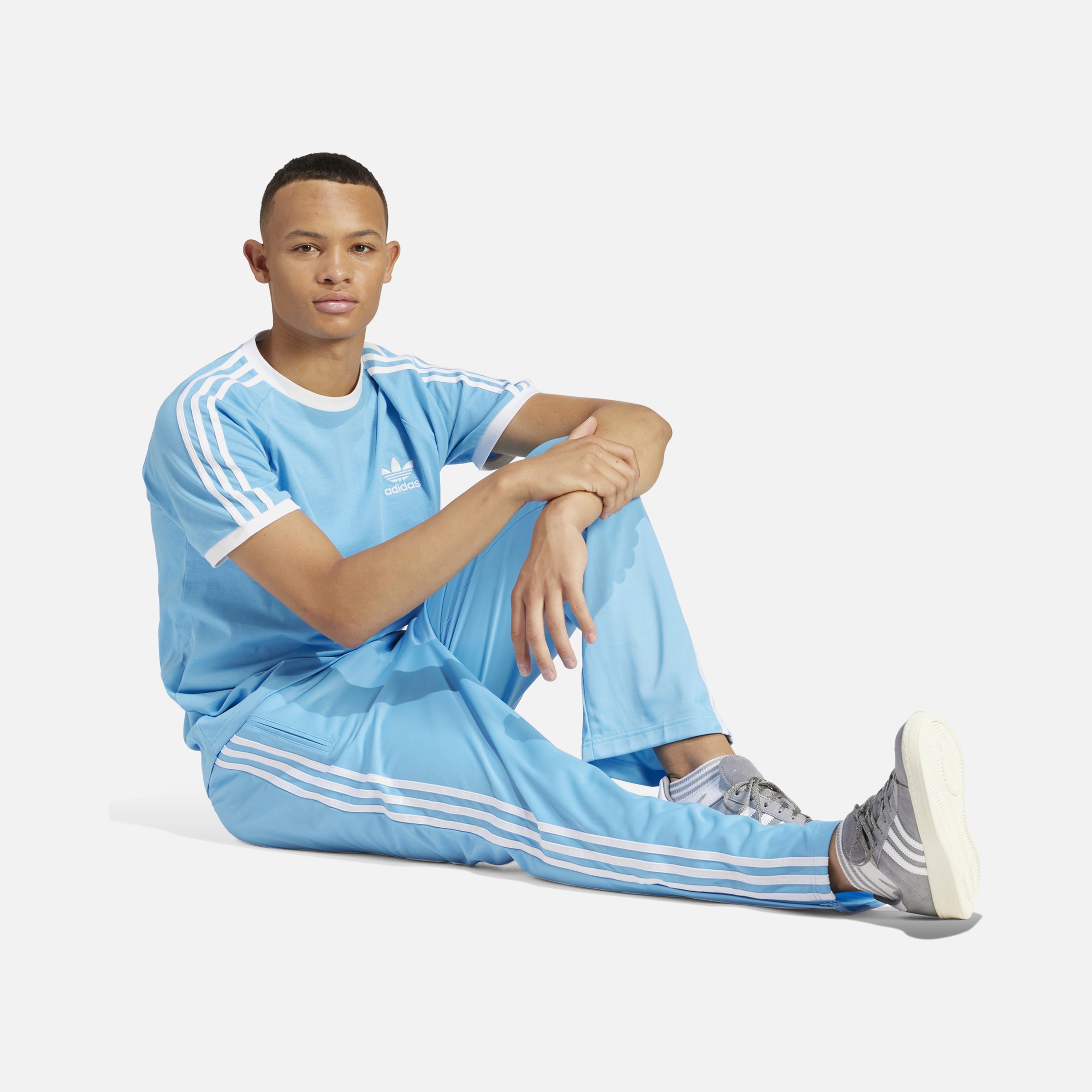 adidas Originals Adicolor Classics 3-Stripes Slim Cut Short-Sleeve Erkek Tişört