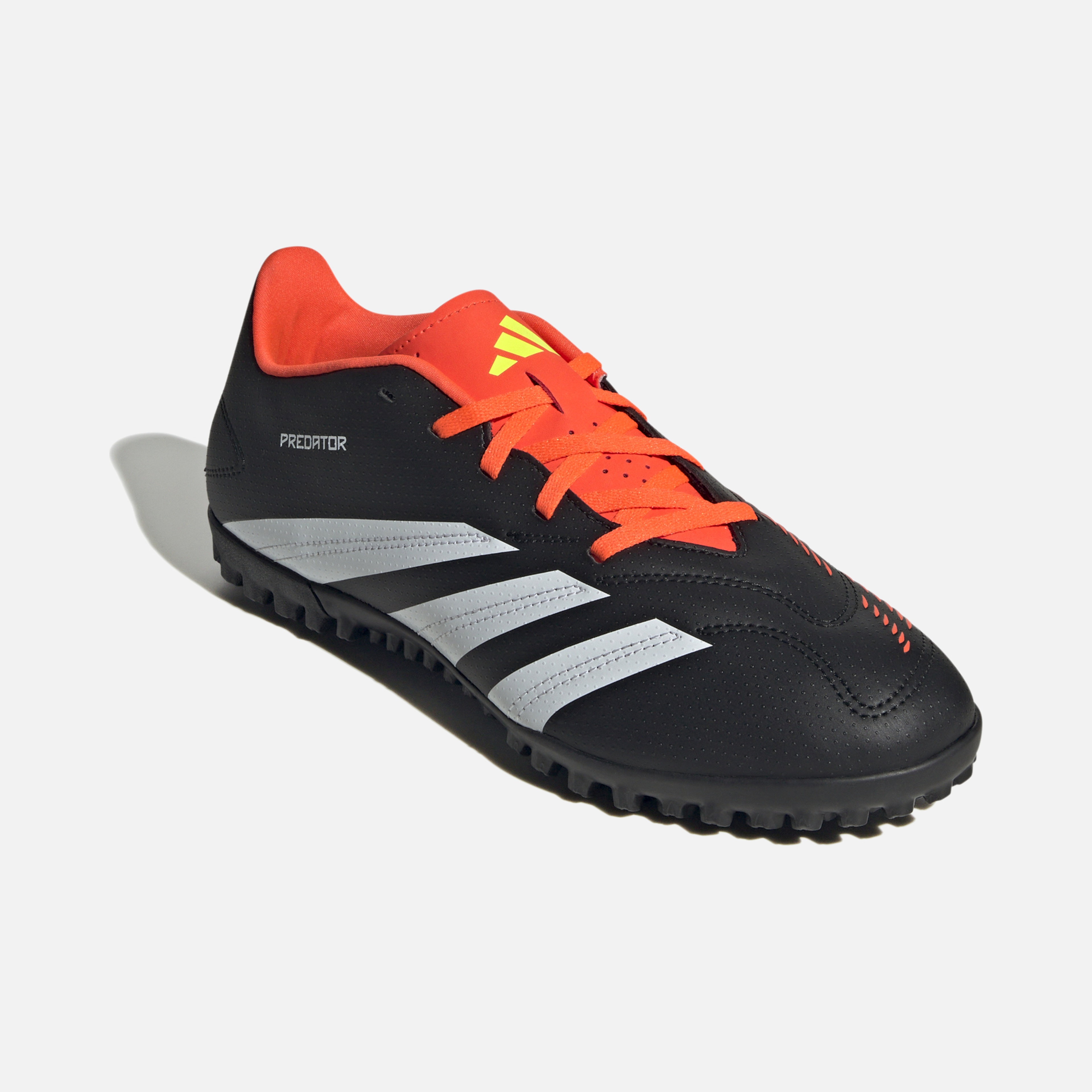 adidas Predator Club TF Erkek Halı Saha Ayakkabı