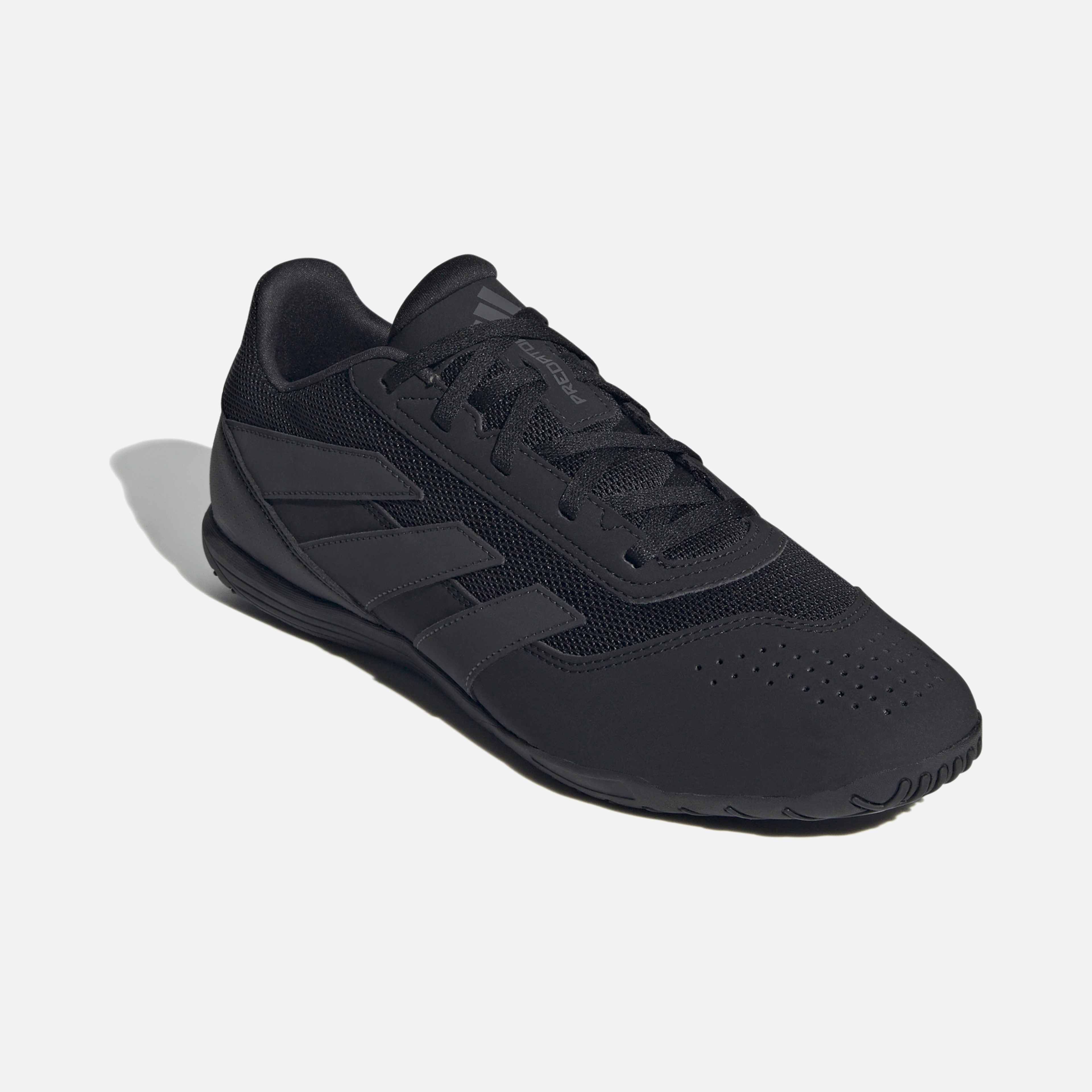 adidas Predator Club Erkek Futsal Ayakkabısı