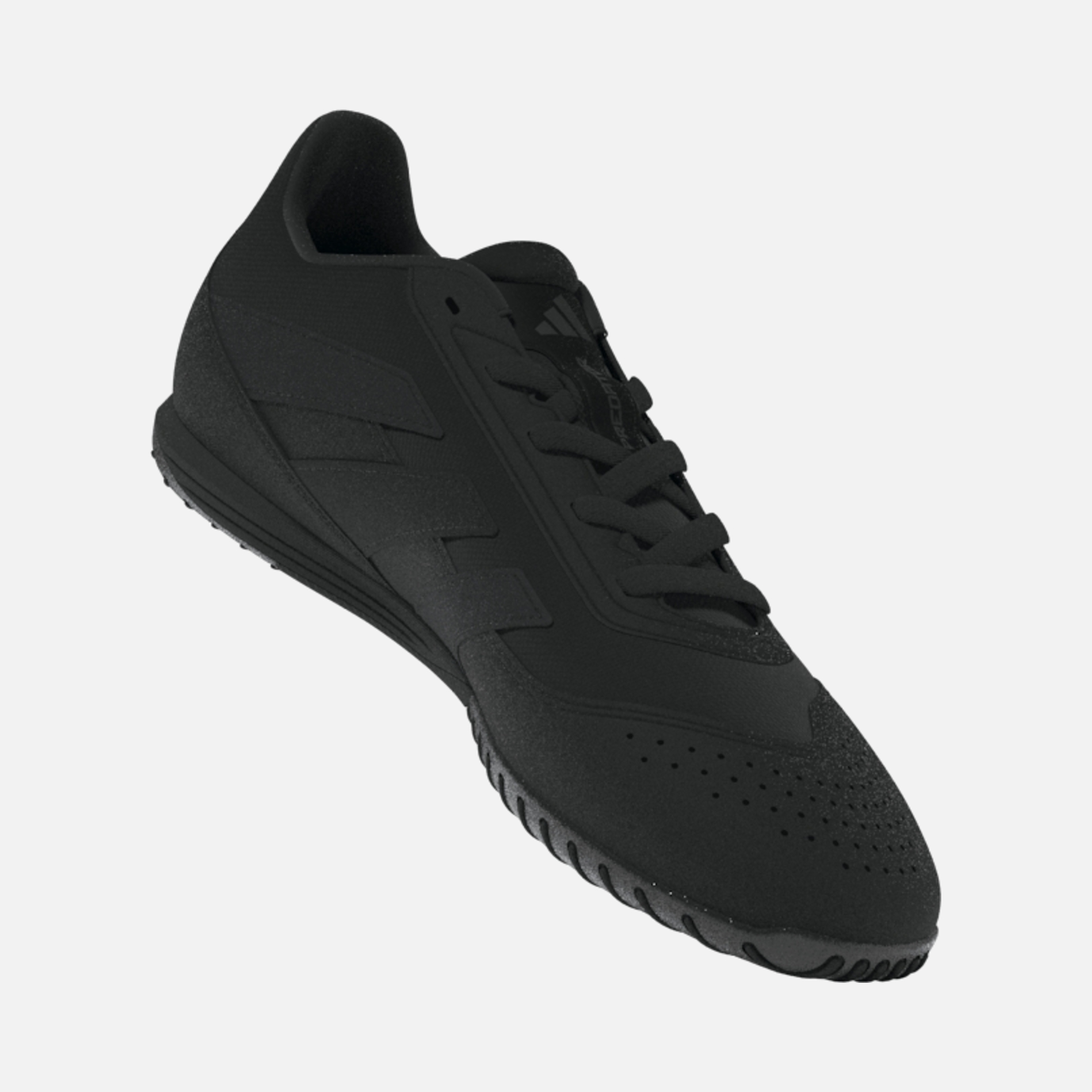 adidas Predator Club Erkek Futsal Ayakkabısı