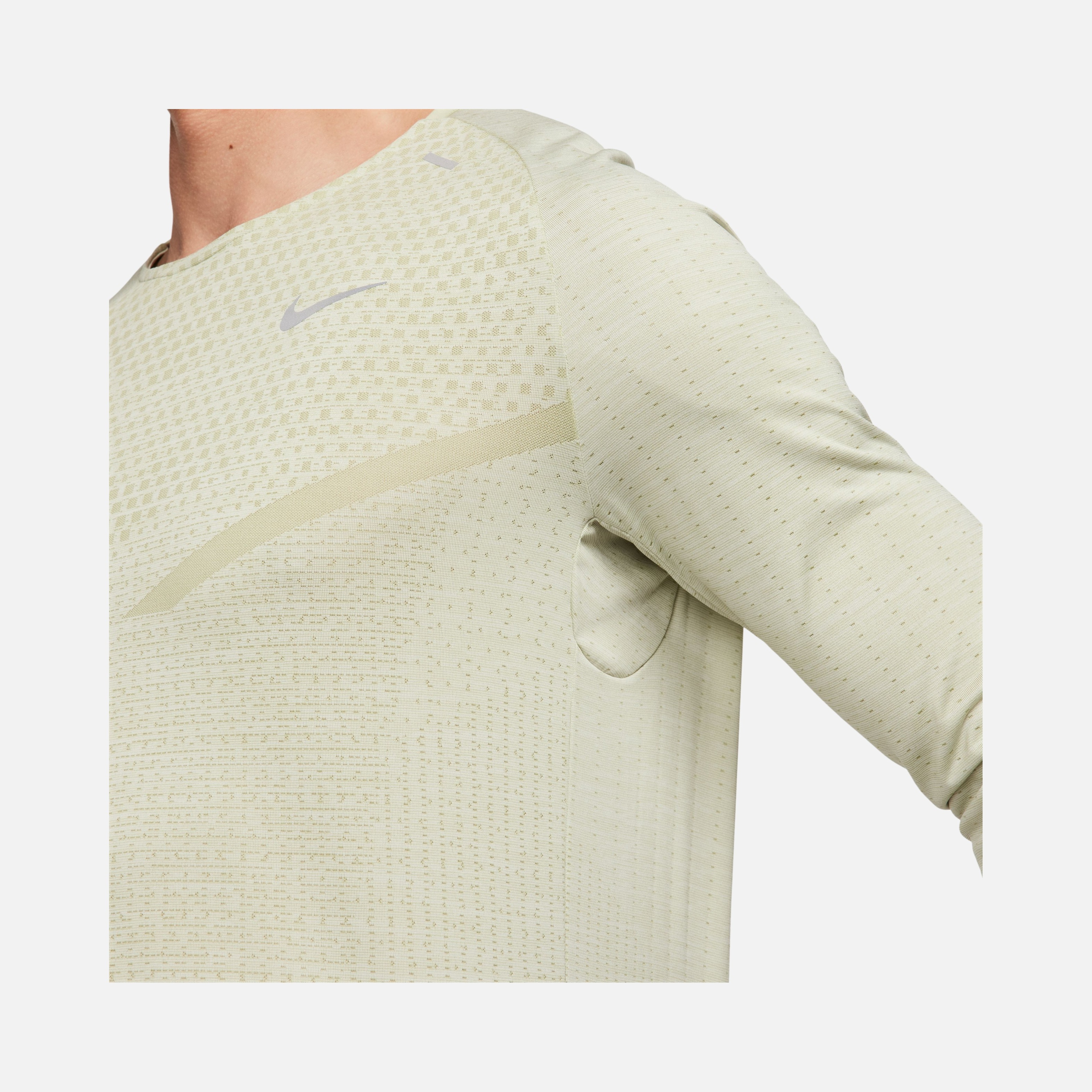 Nike Dri-Fit ADV Techknit Ultra Running Long-Sleeve Erkek Tişört