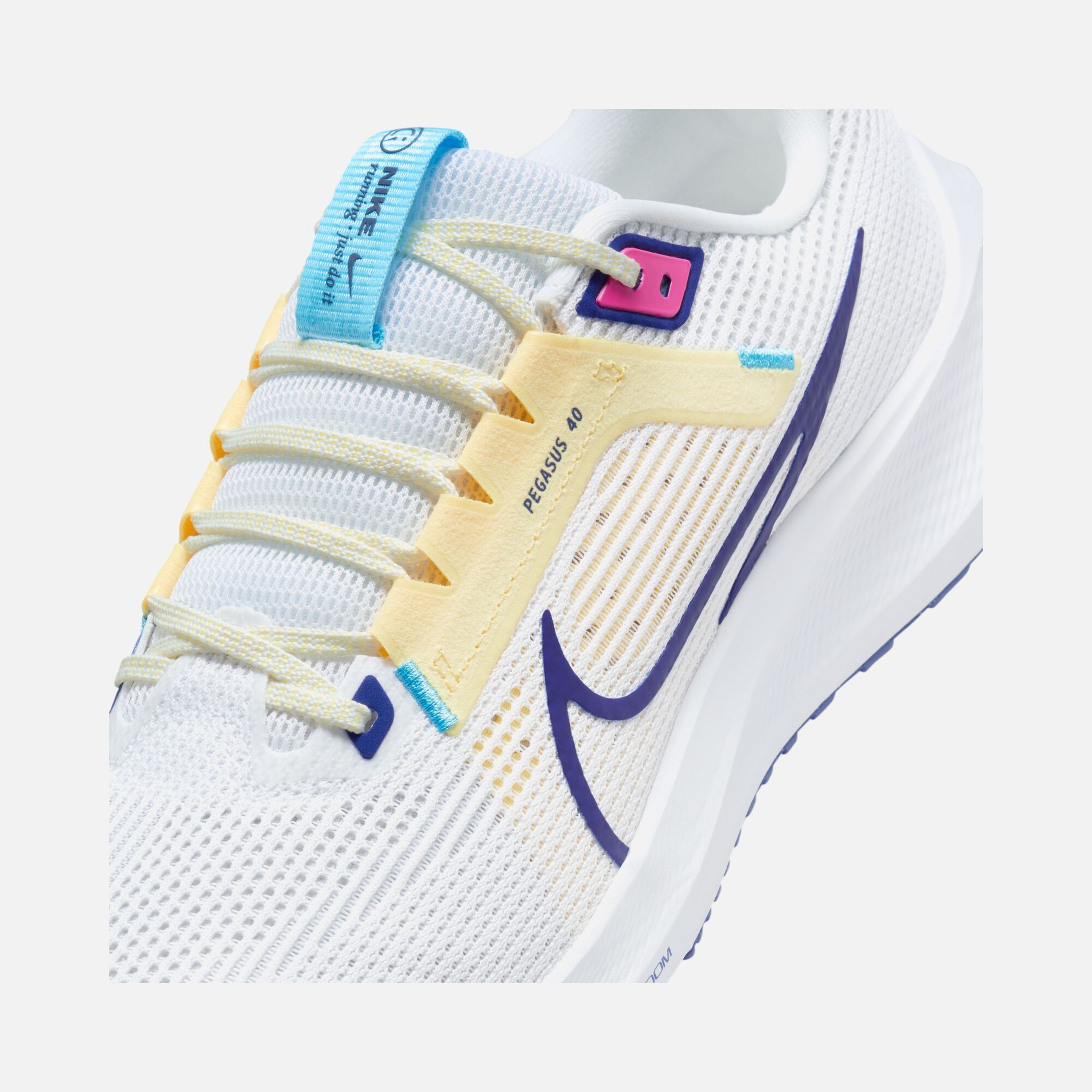 Nike Air Zoom Pegasus 40 Road Running Erkek Spor Ayakkabı