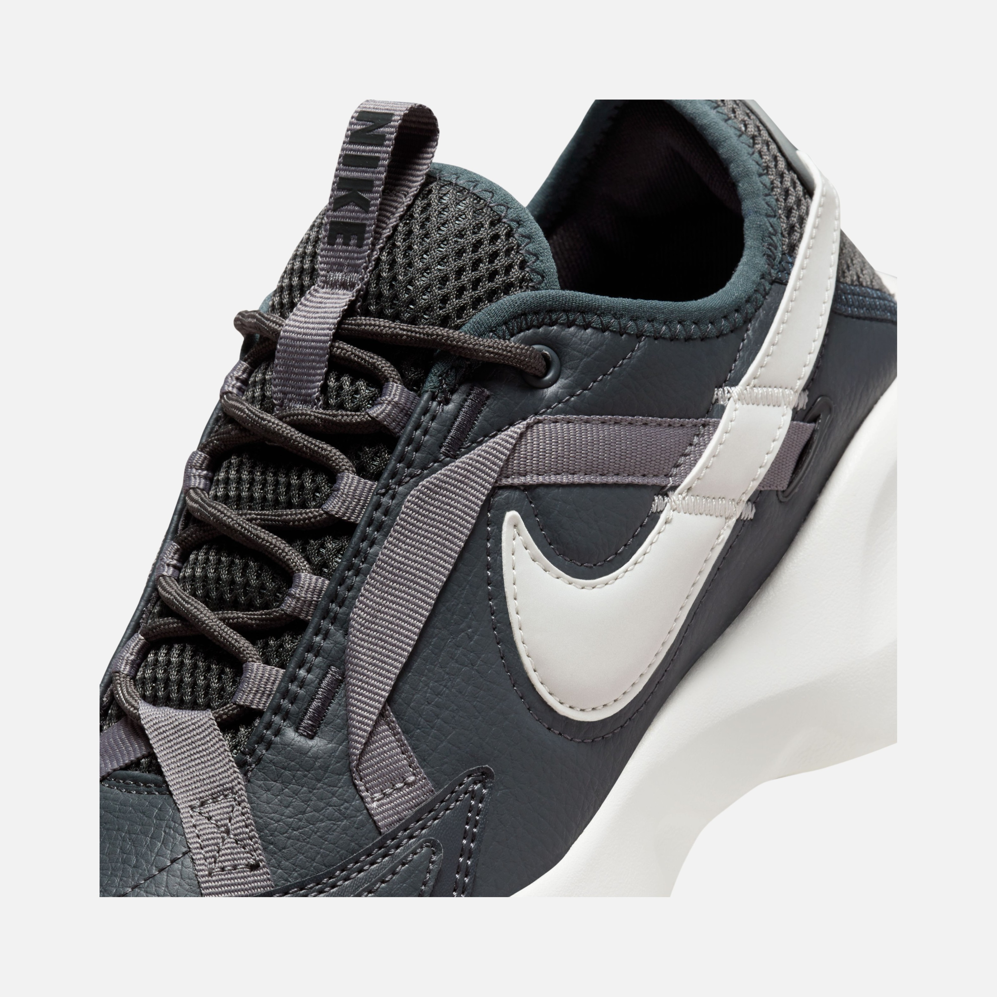 Nike TC 7900 Kadın Spor Ayakkabı