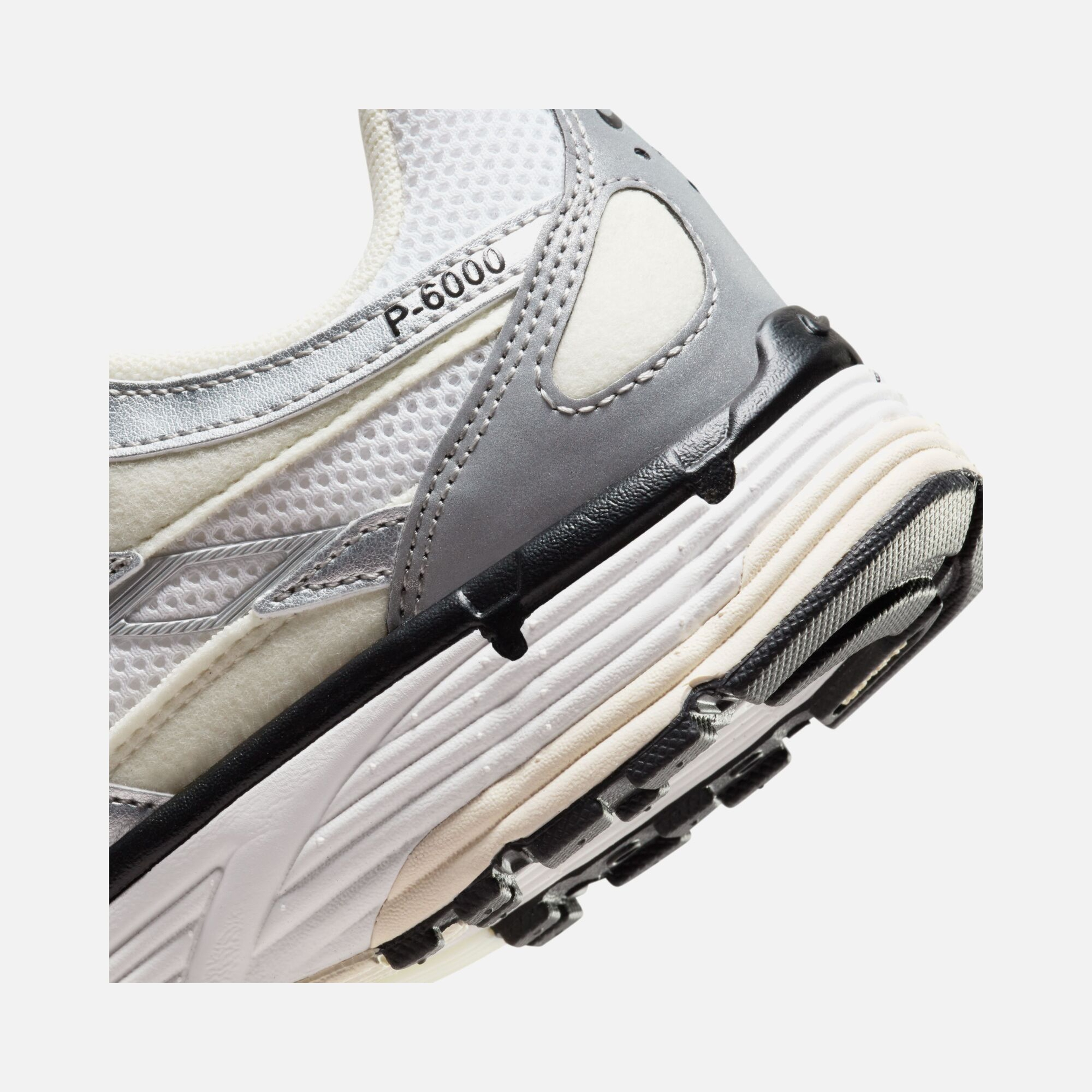 Nike Sportswear P-6000 ''Fabric & Synthetic Details'' Spor Ayakkabı