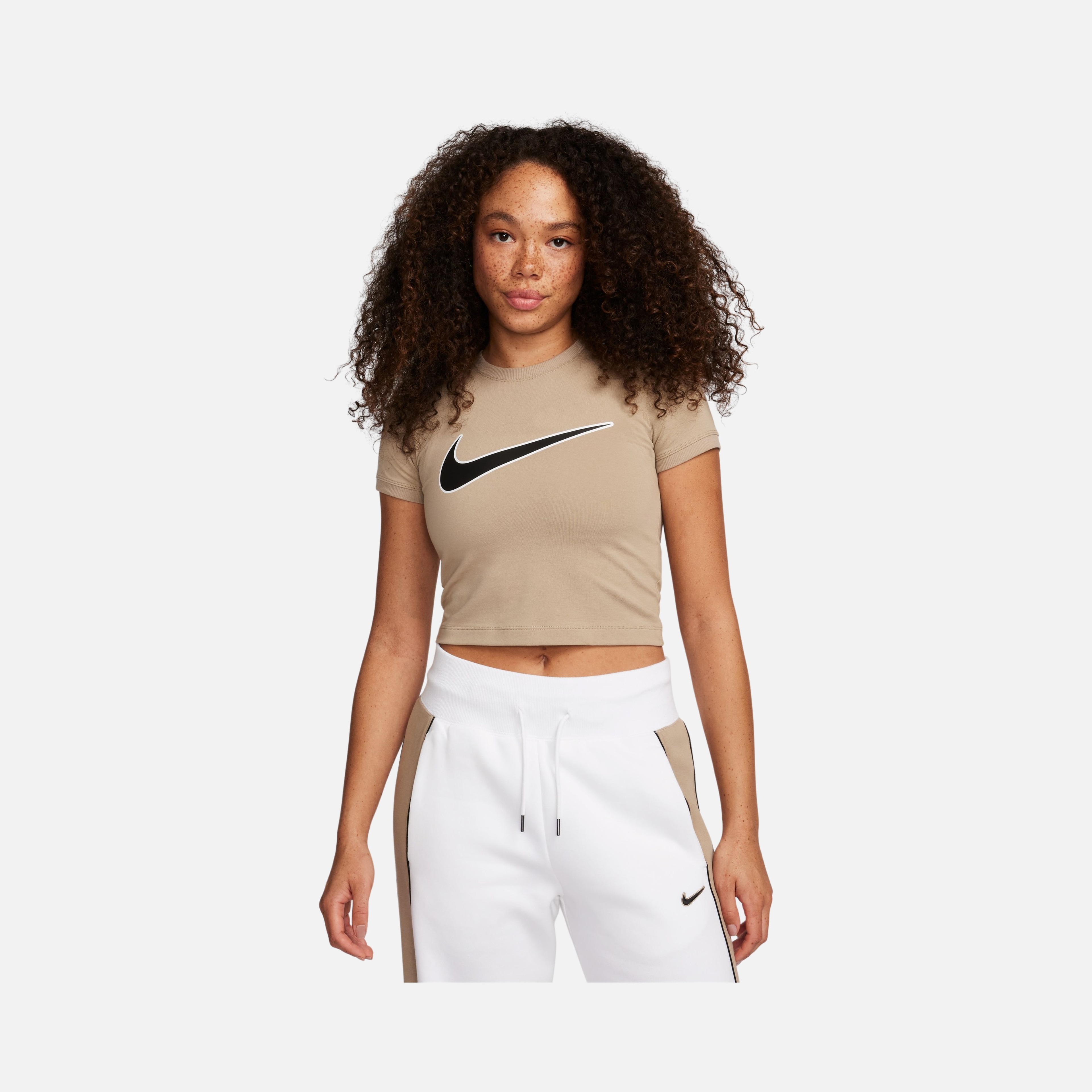Nike Sportswear Swoosh Graphic Cropped Short-Sleeve Kadın Tişört