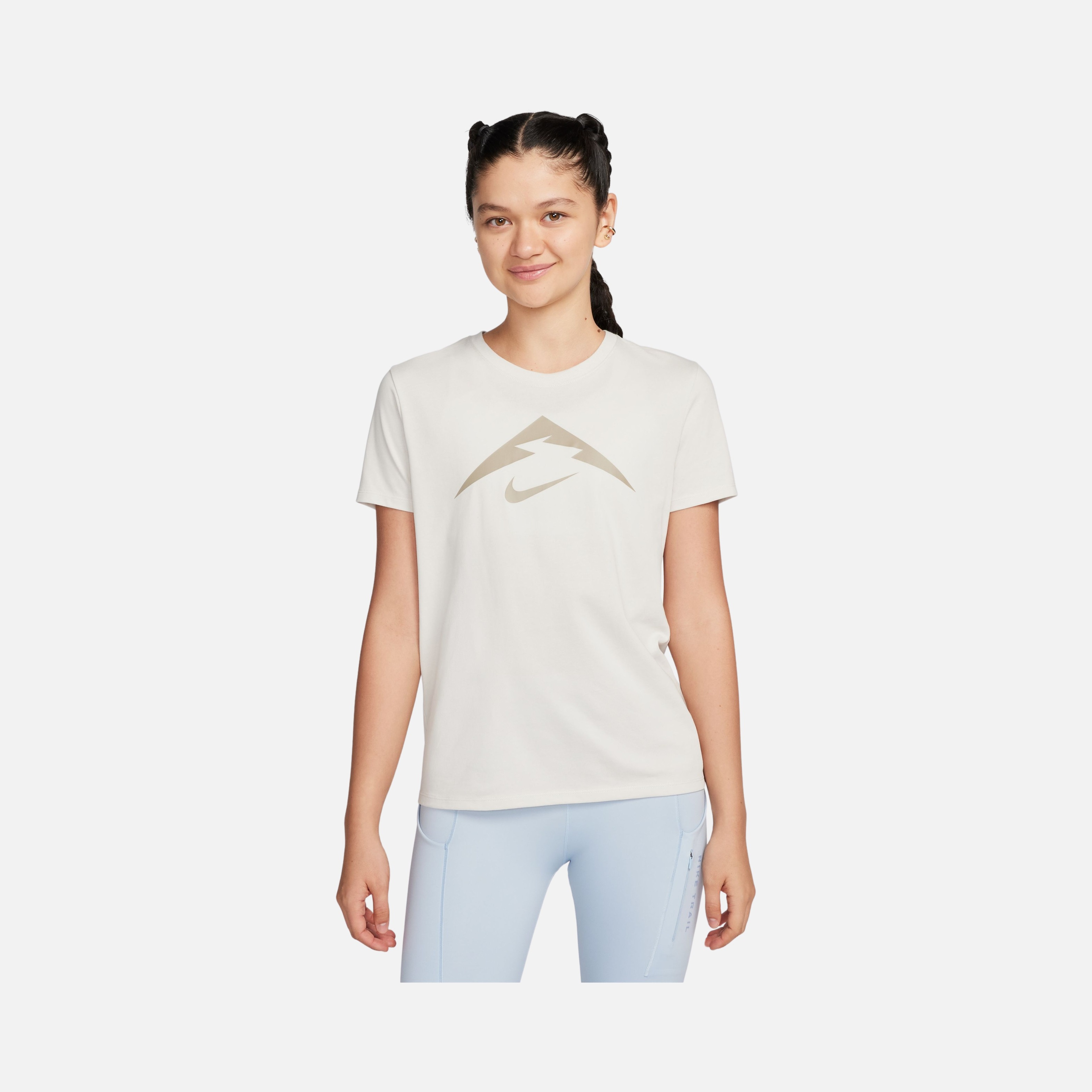 Nike Dri-Fit Legend Trail Running Short-Sleeve Kadın Tişört