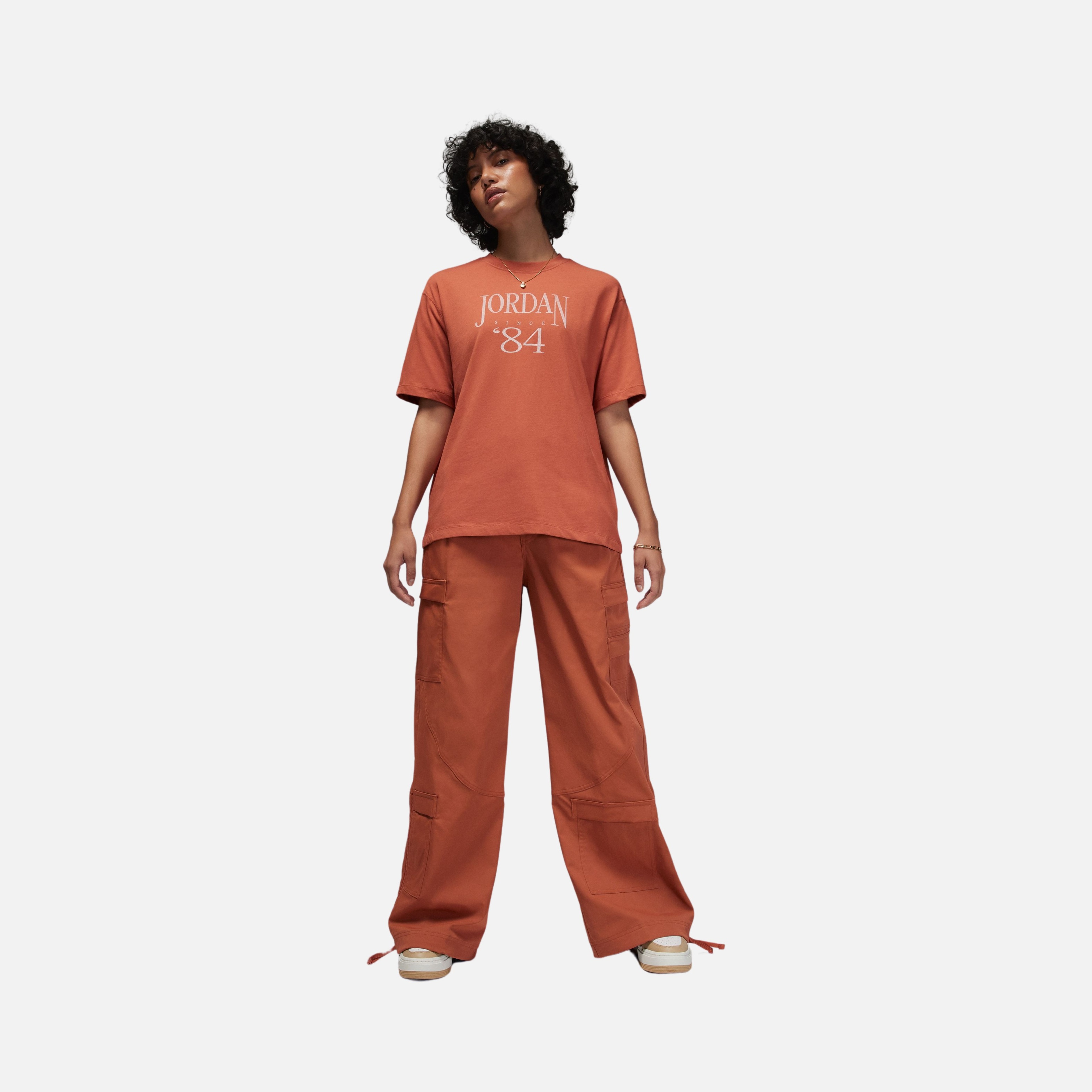 Nike Jordan Flight Heritage '84 Graphic Short-Sleeve Kadın Tişört