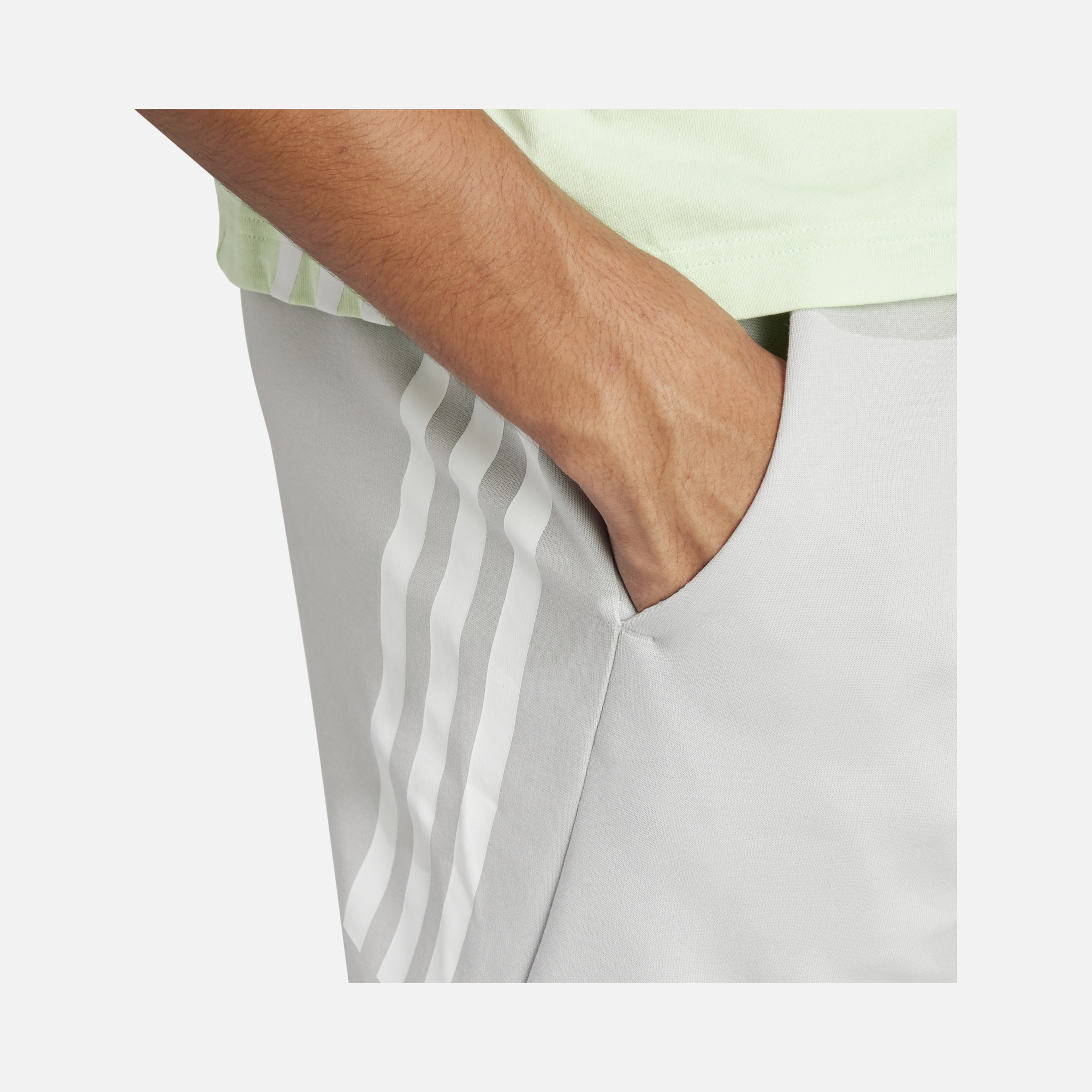 adidas Sportswear Future Icons '24 3-Stripes Logo Erkek Şort