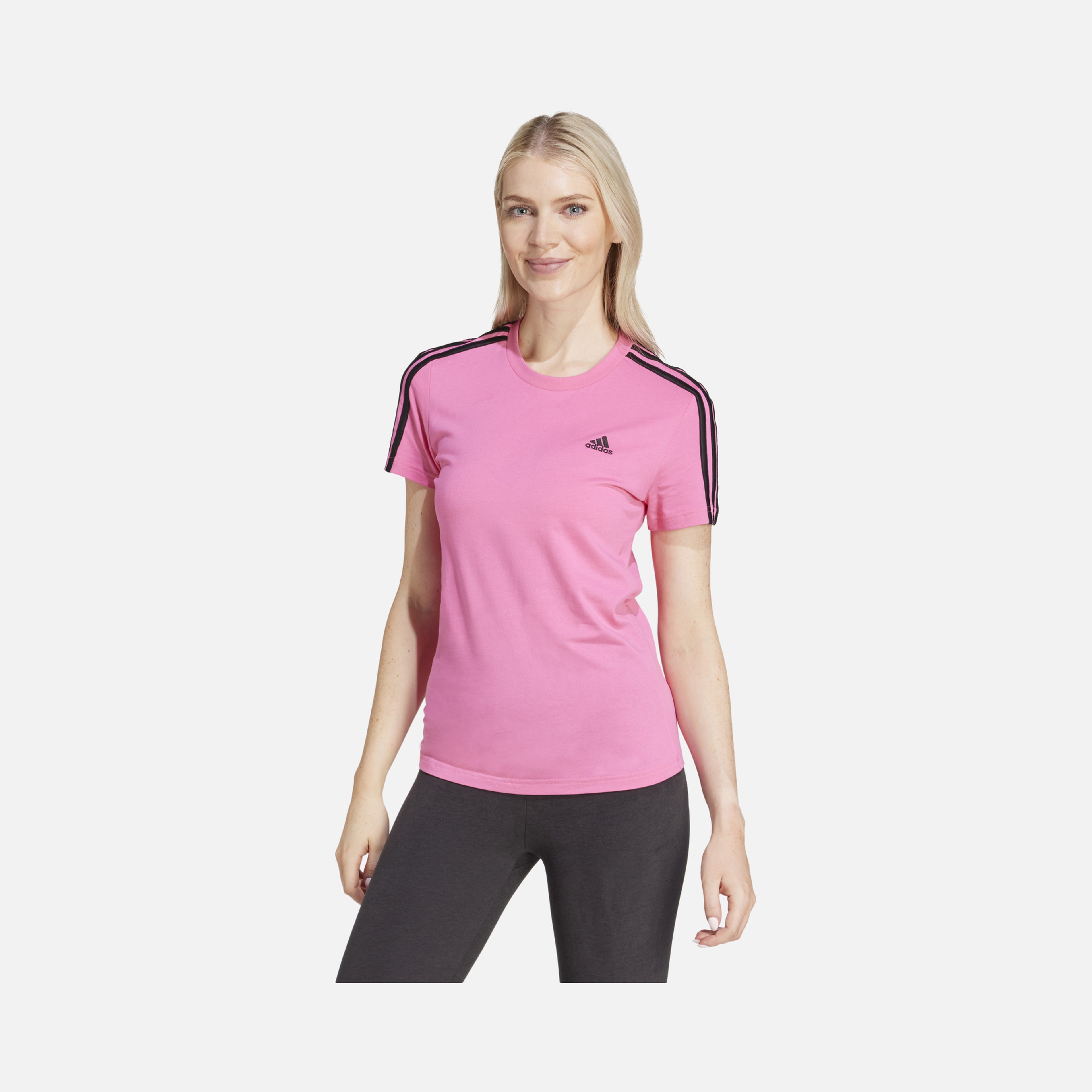 adidas Essentials Slim 3-Stripes Short-Sleeve Kadın Tişört