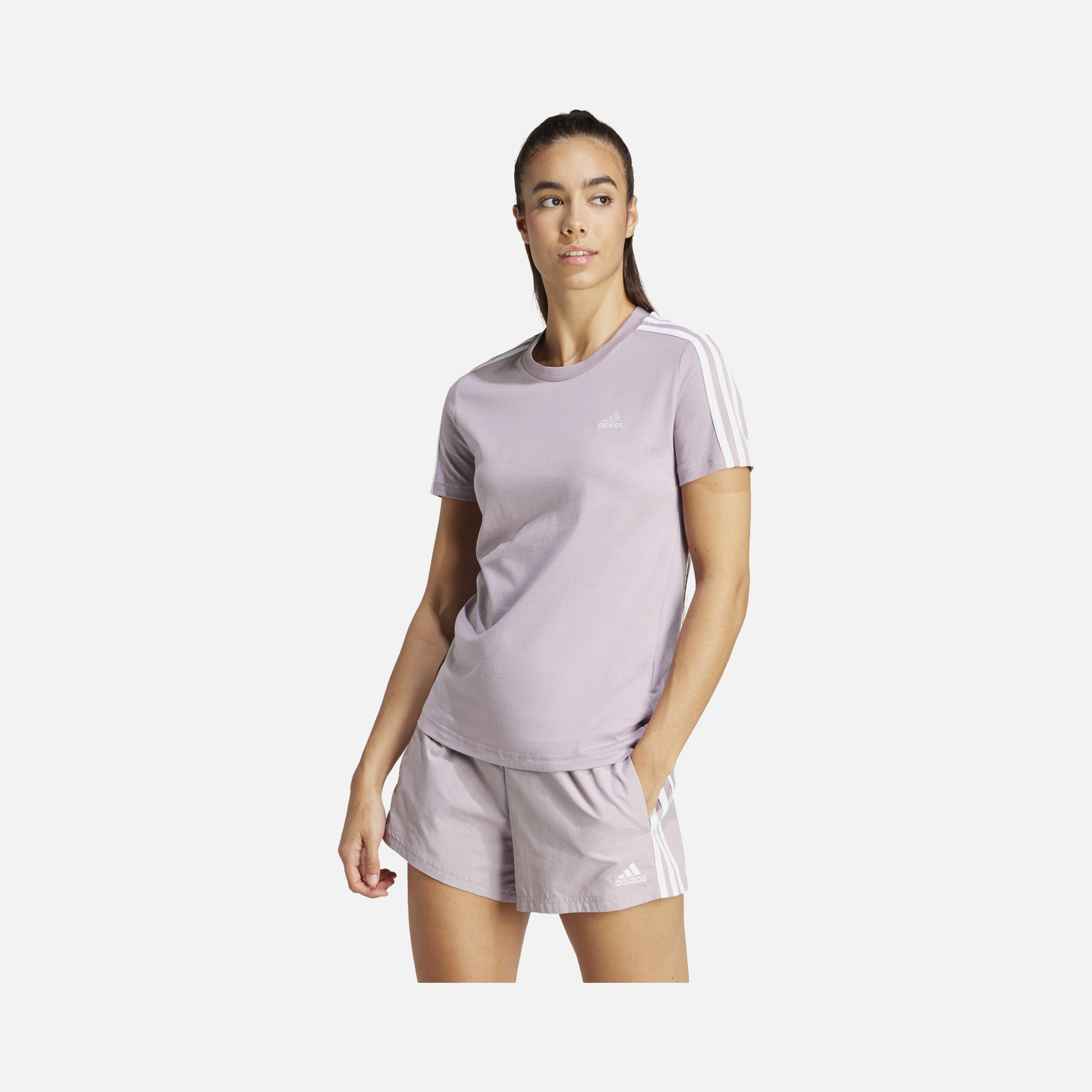 adidas Essentials Slim 3-Stripes Short-Sleeve Kadın Tişört