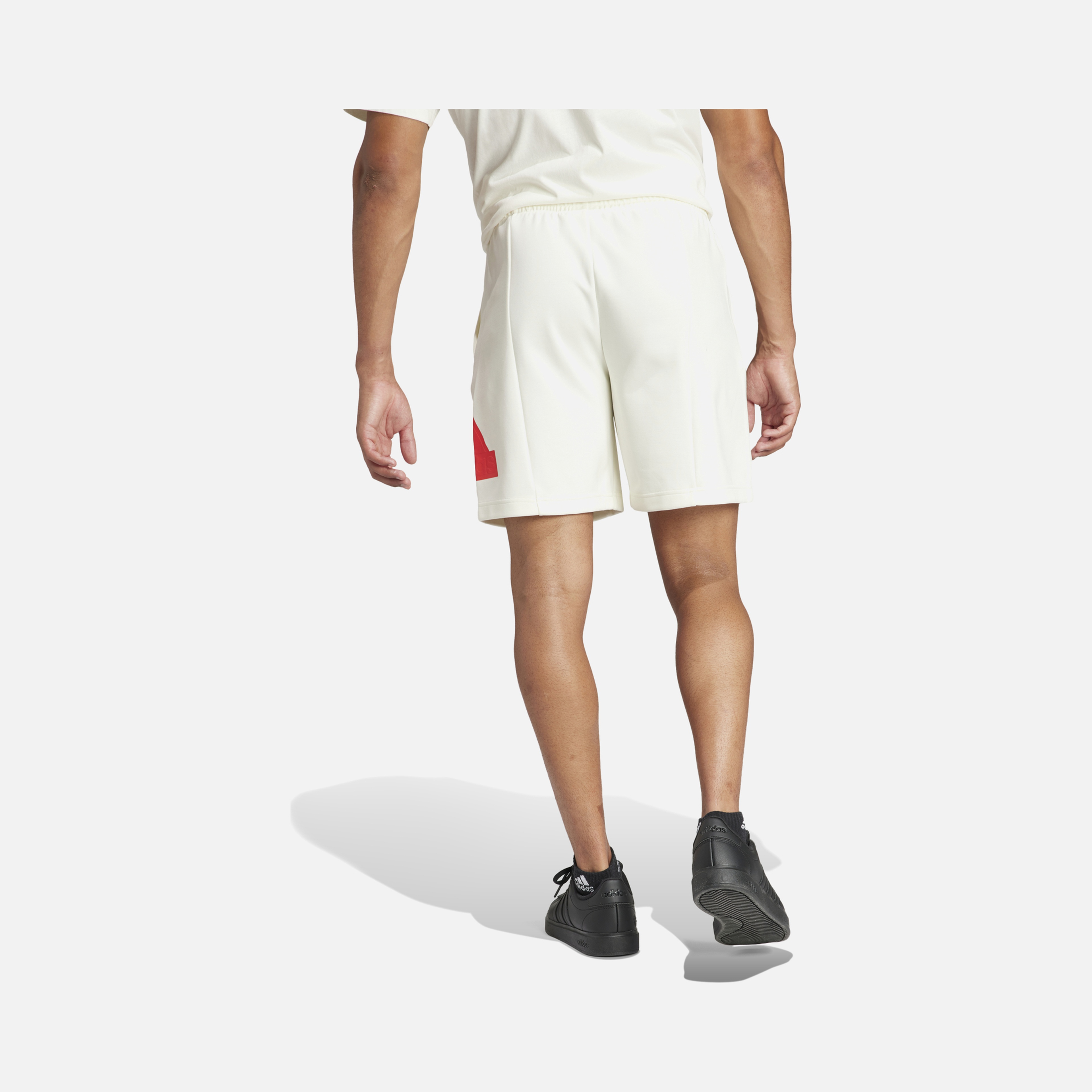 adidas Sportswear Future Icons Badge of Sport Logo Erkek Şort