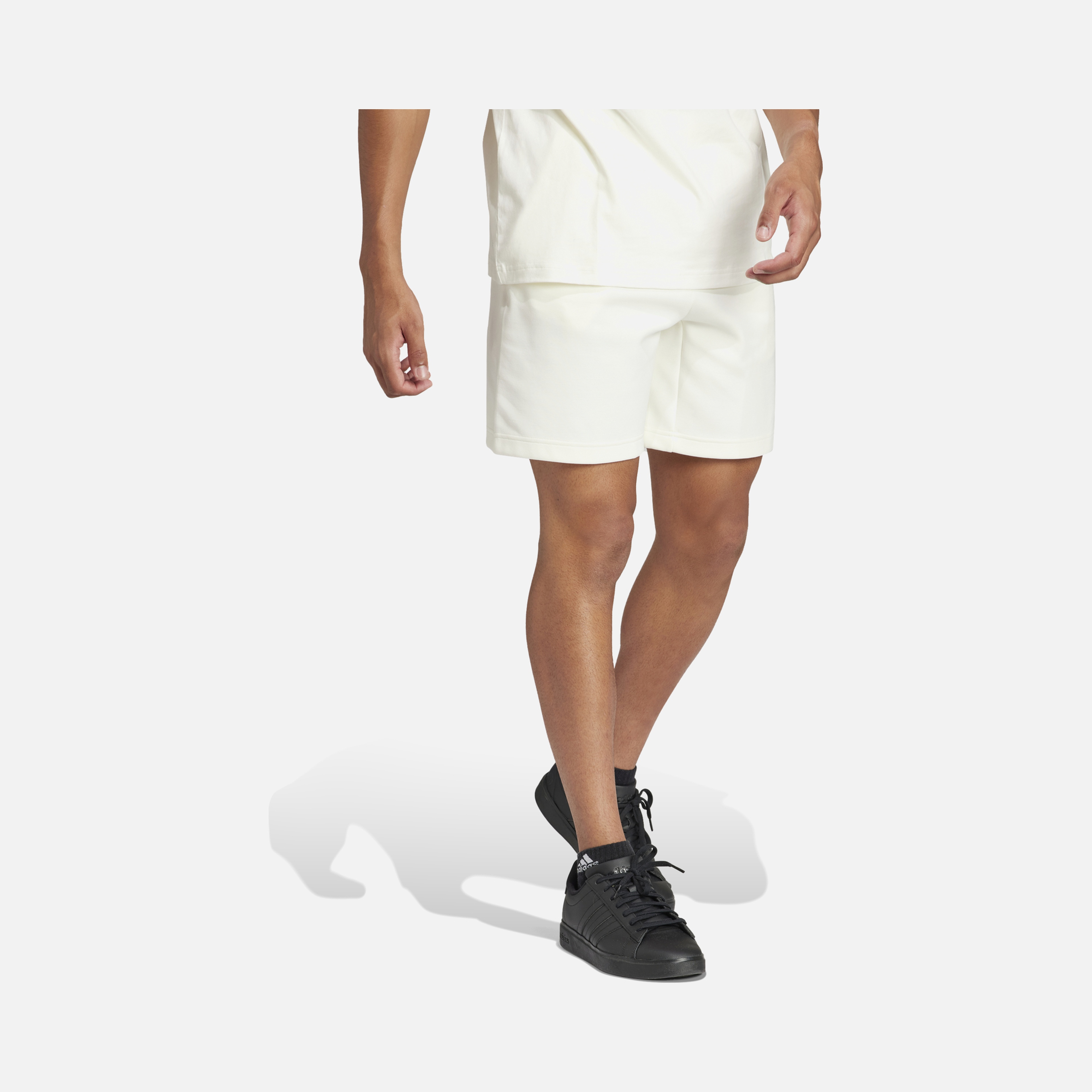 adidas Sportswear Future Icons Badge of Sport Logo Erkek Şort