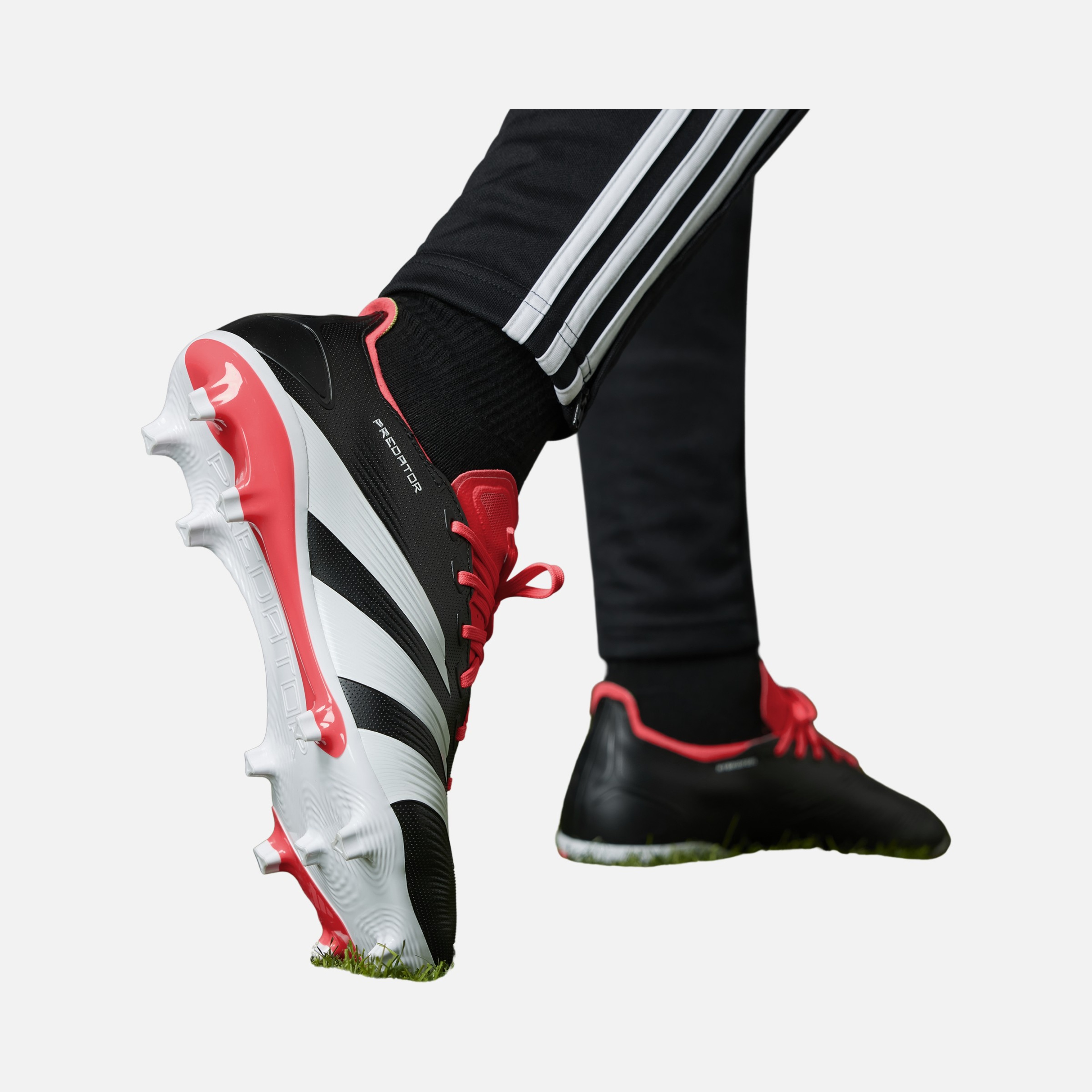adidas Predator League FG Erkek Krampon