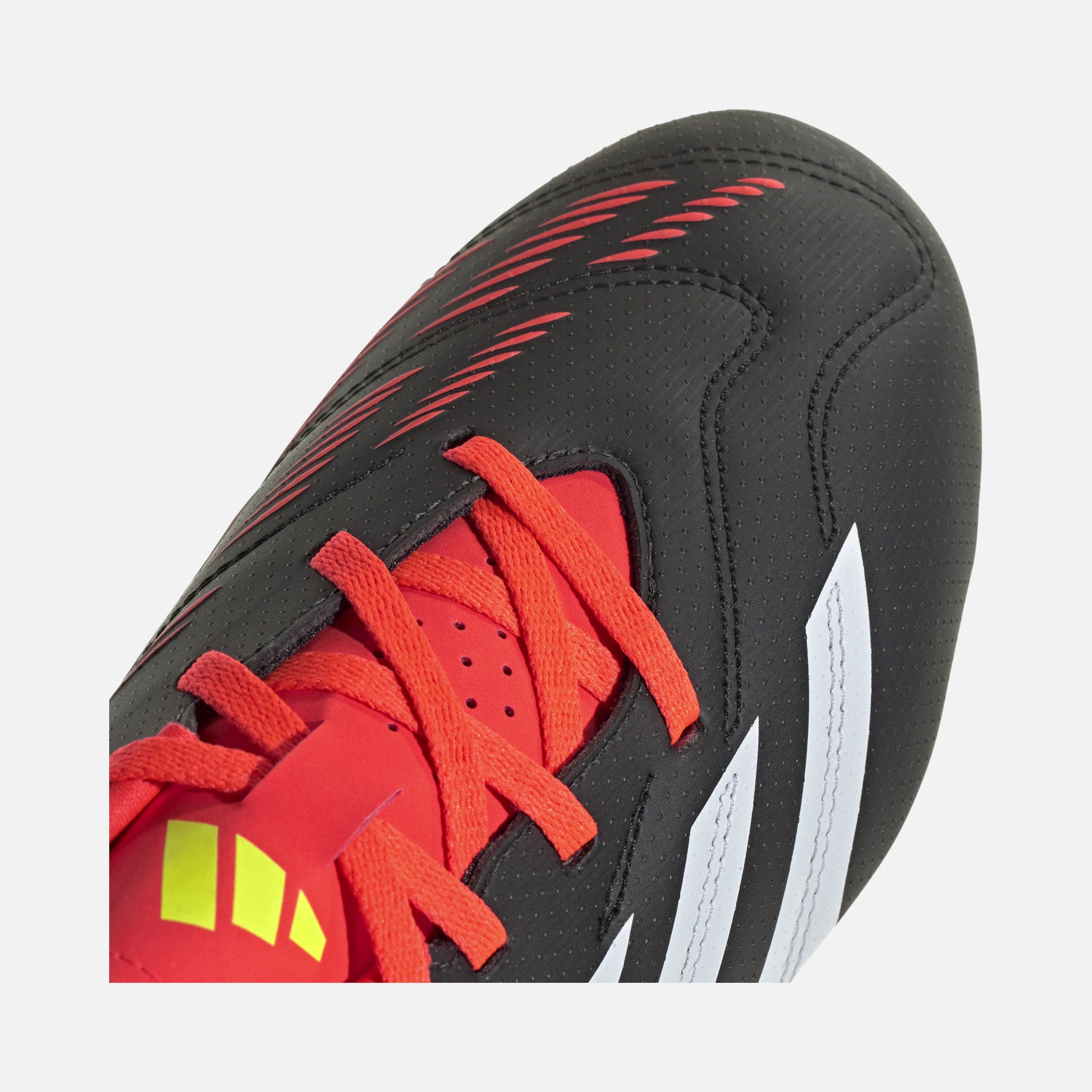 adidas Predator Club FG Erkek Krampon