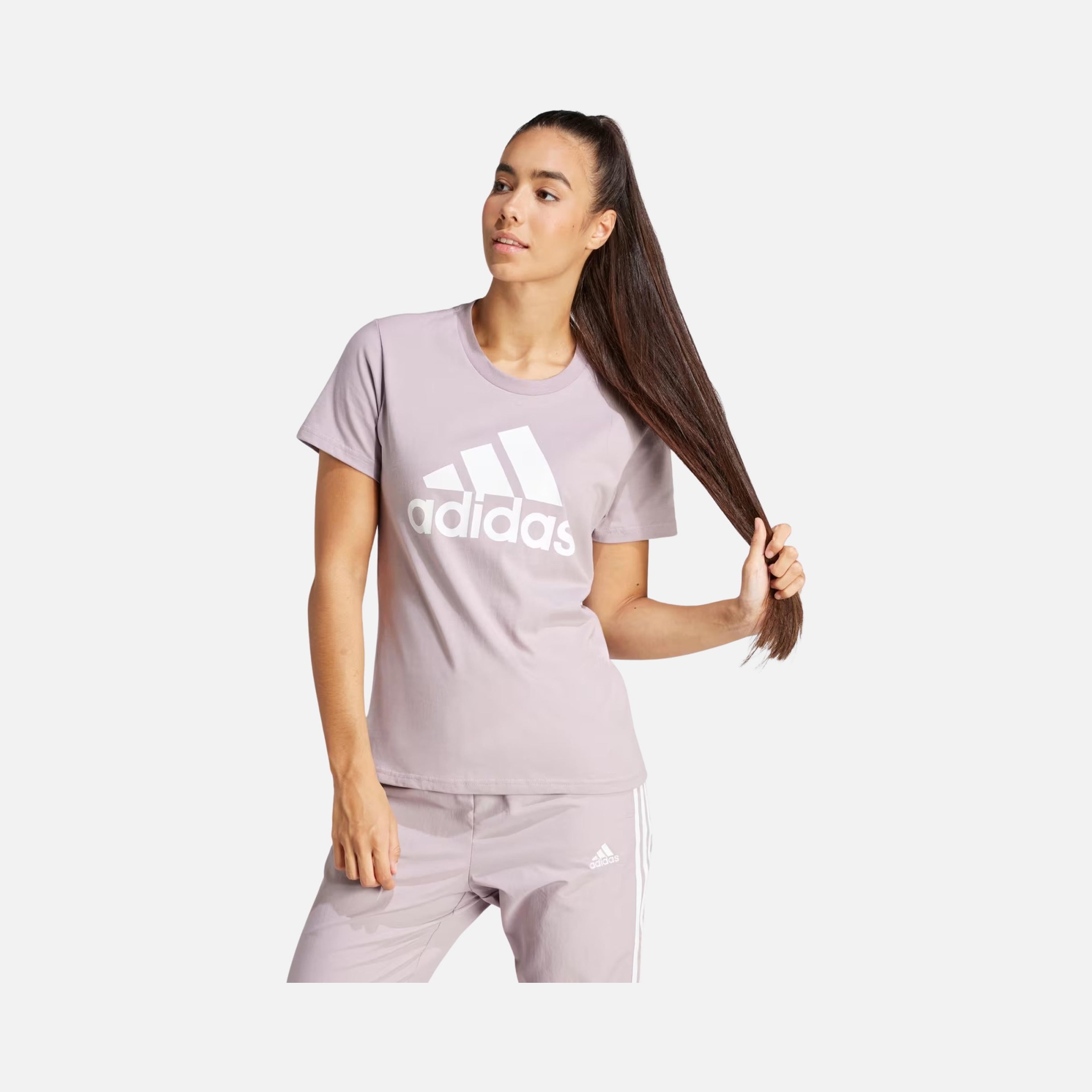adidas Essentials Logo Short-Sleeve Kadın Tişört