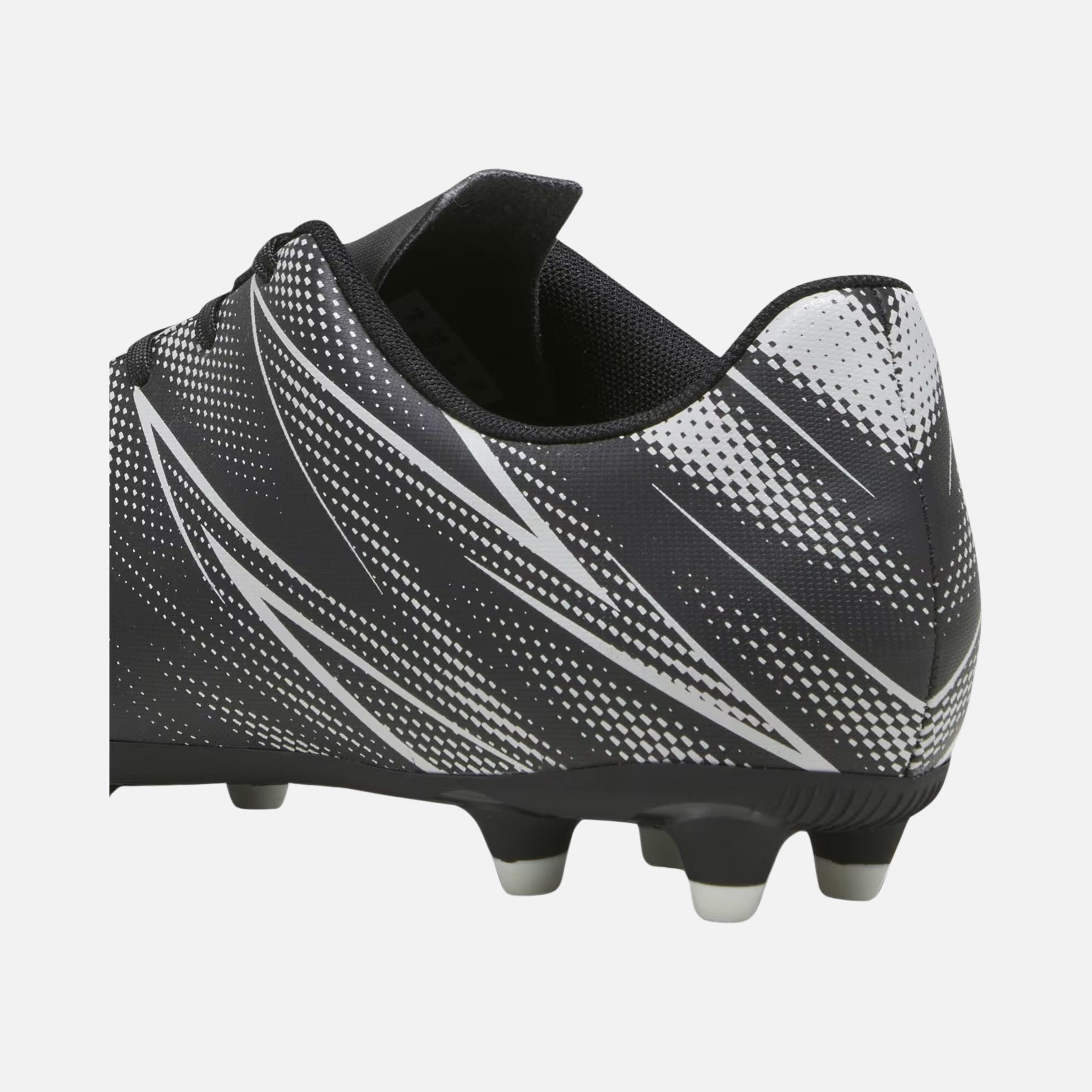 Puma Attacanto Firm-Ground & Artificiel Grass Erkek Krampon