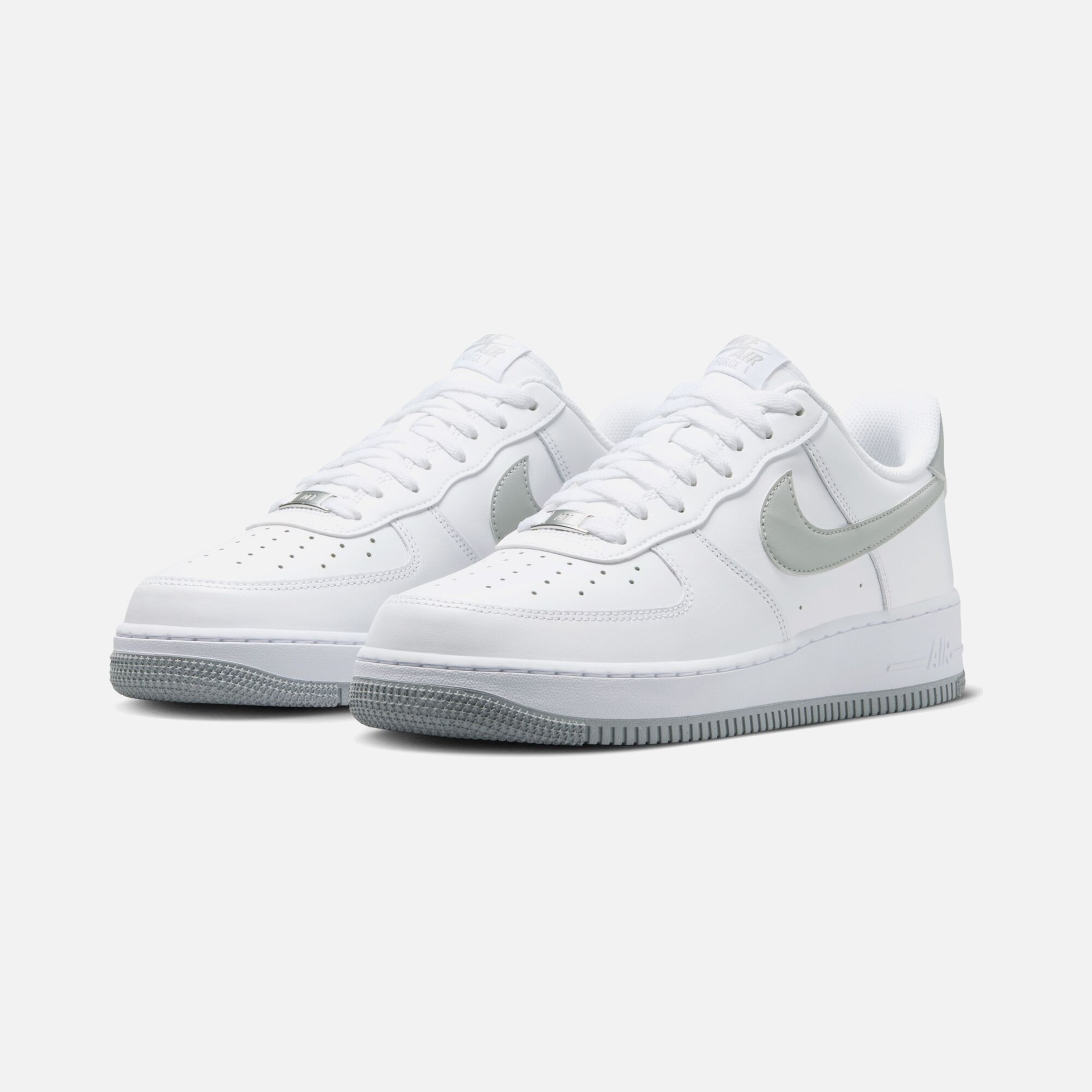 Nike Air Force 1 '07 FW24 Erkek Spor Ayakkabı