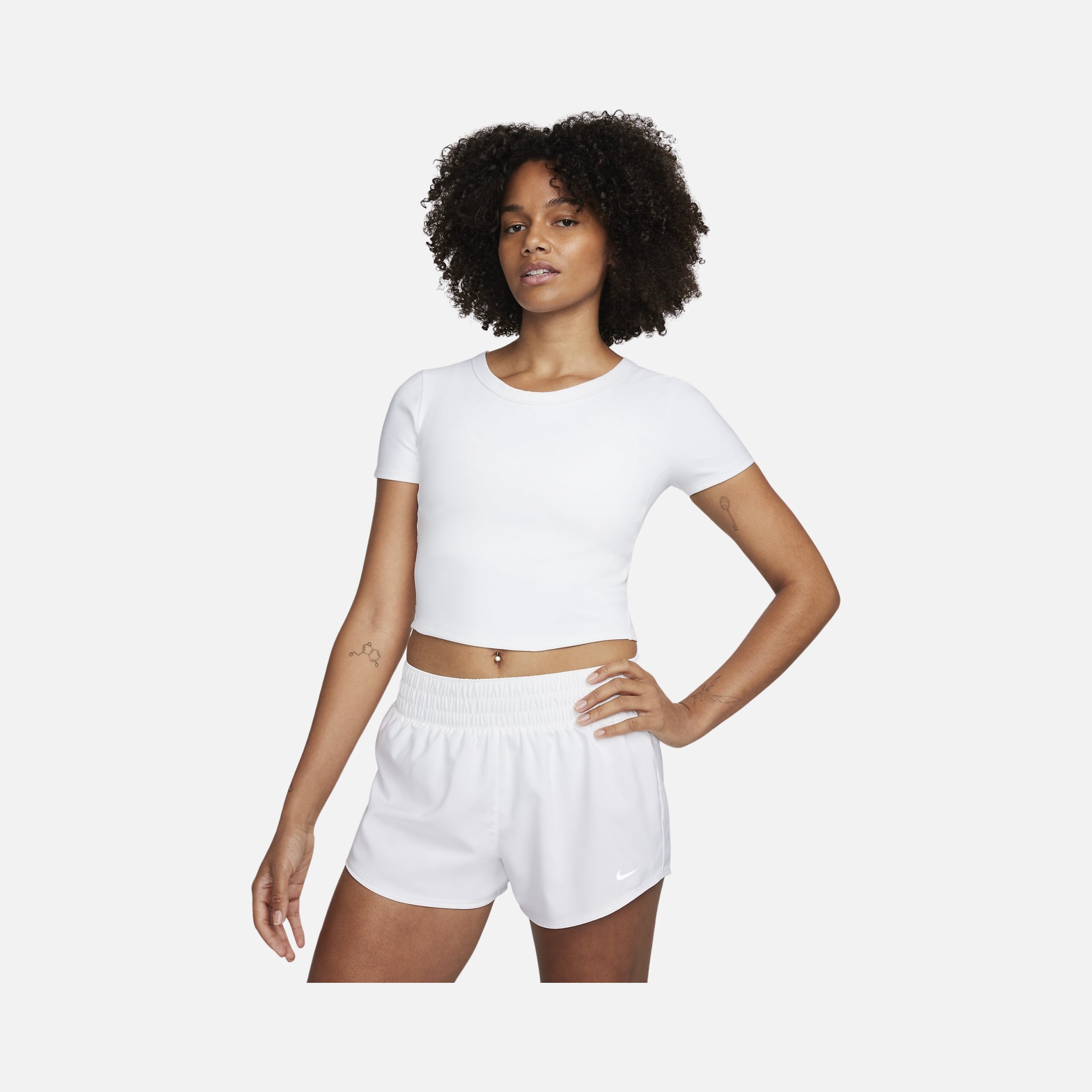 Nike One Fitted Dri-Fit Cropped Training Short-Sleeve Kadın Tişört