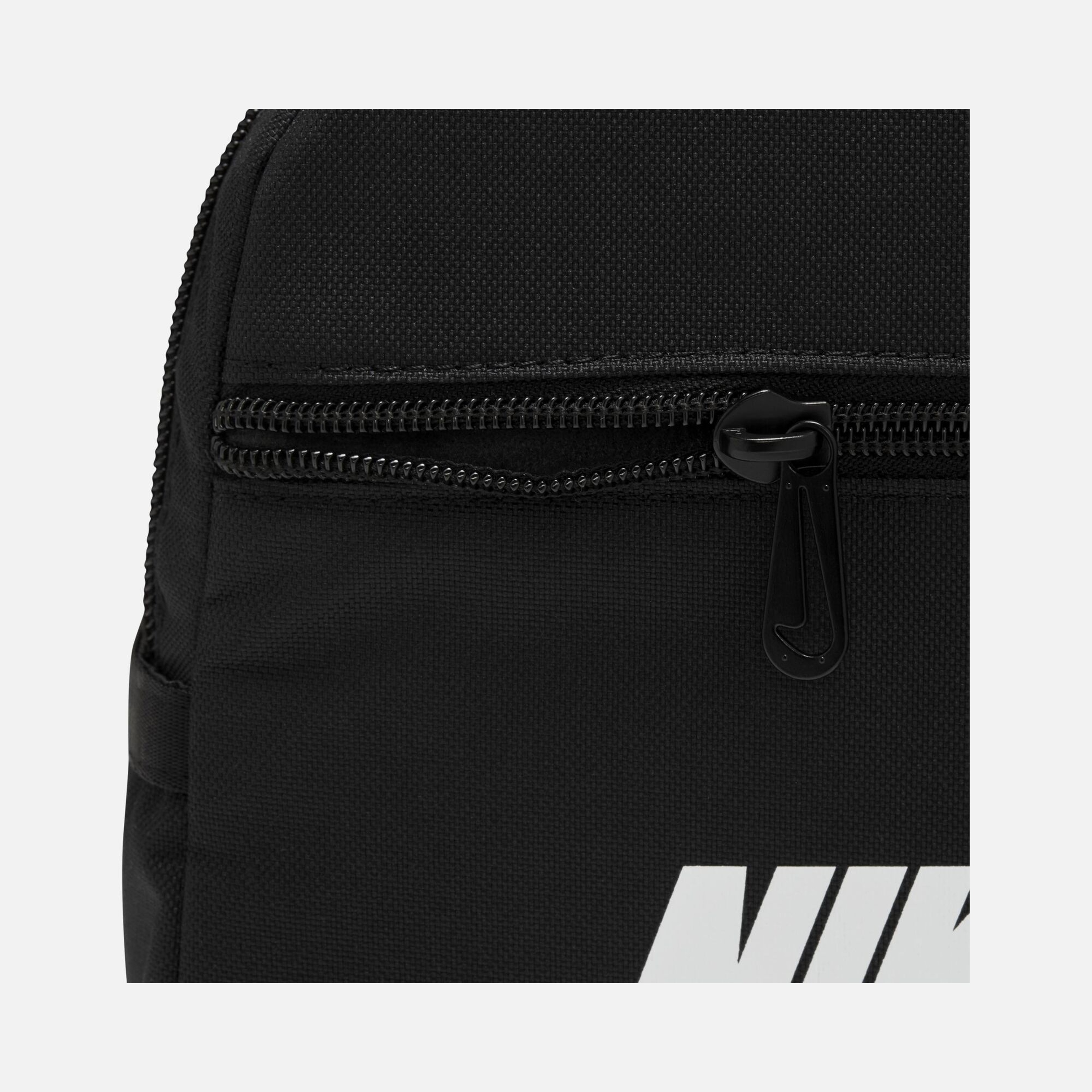 Nike Sportswear Futura 365 (6 L) Mini Kadın Sırt Çantası