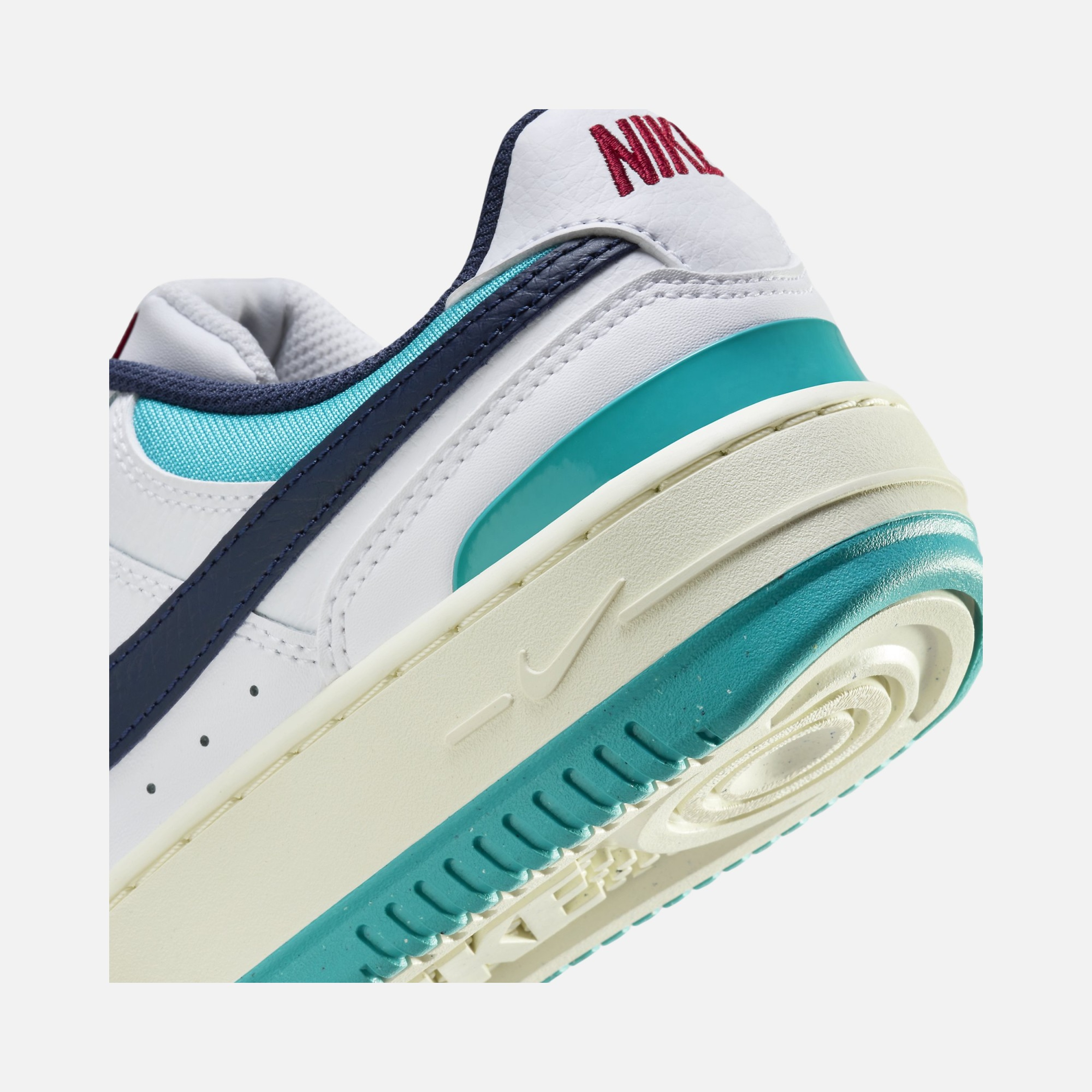 Nike Gamma Force Kadın Spor Ayakkabı