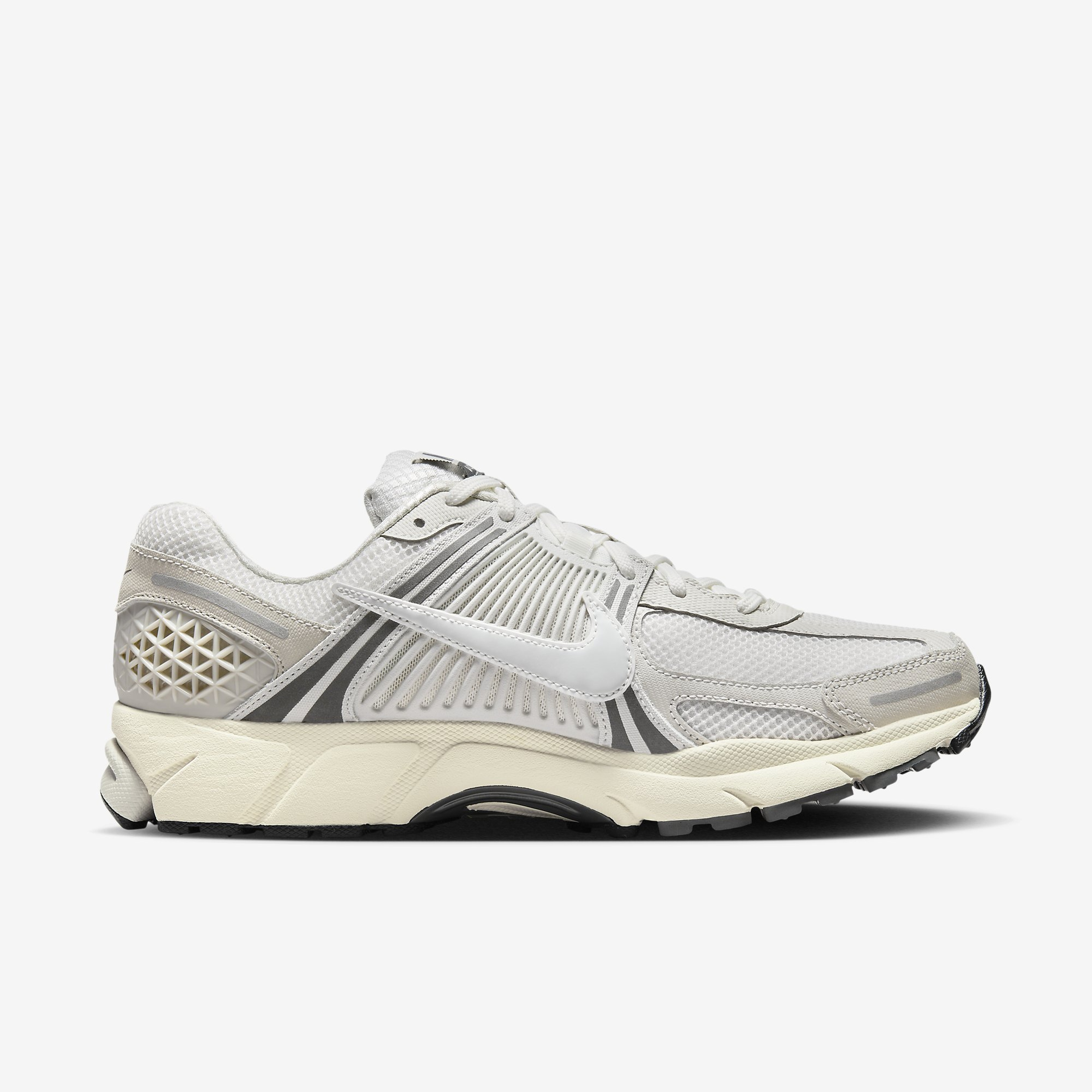 Nike Zoom Vomero 5 SE Kadın Spor Ayakkabı