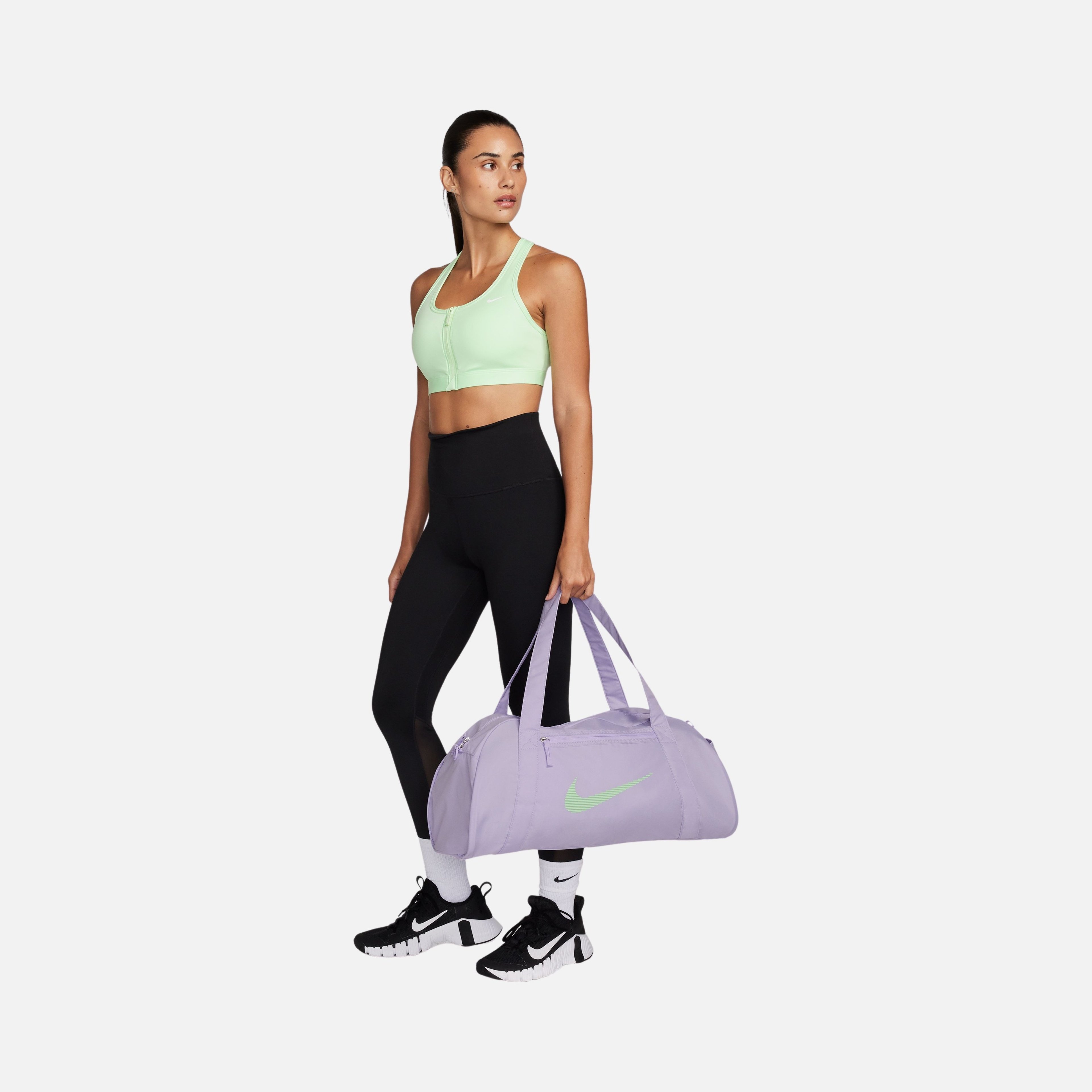 Nike Gym Club (24 L) Training Kadın Spor Çantası