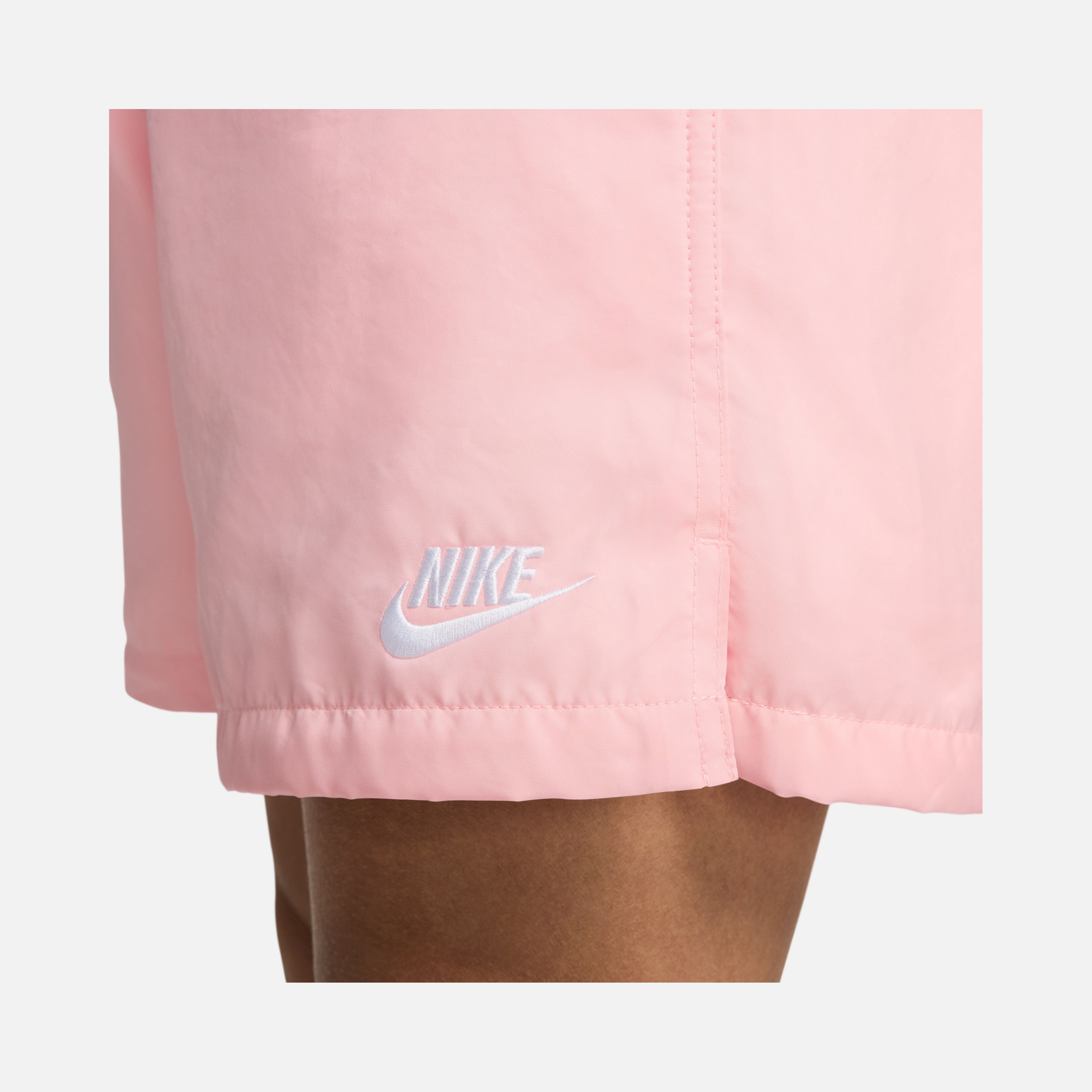 Nike Sportswear Woven Flow Mesh Lined Multidirectional Erkek Şort