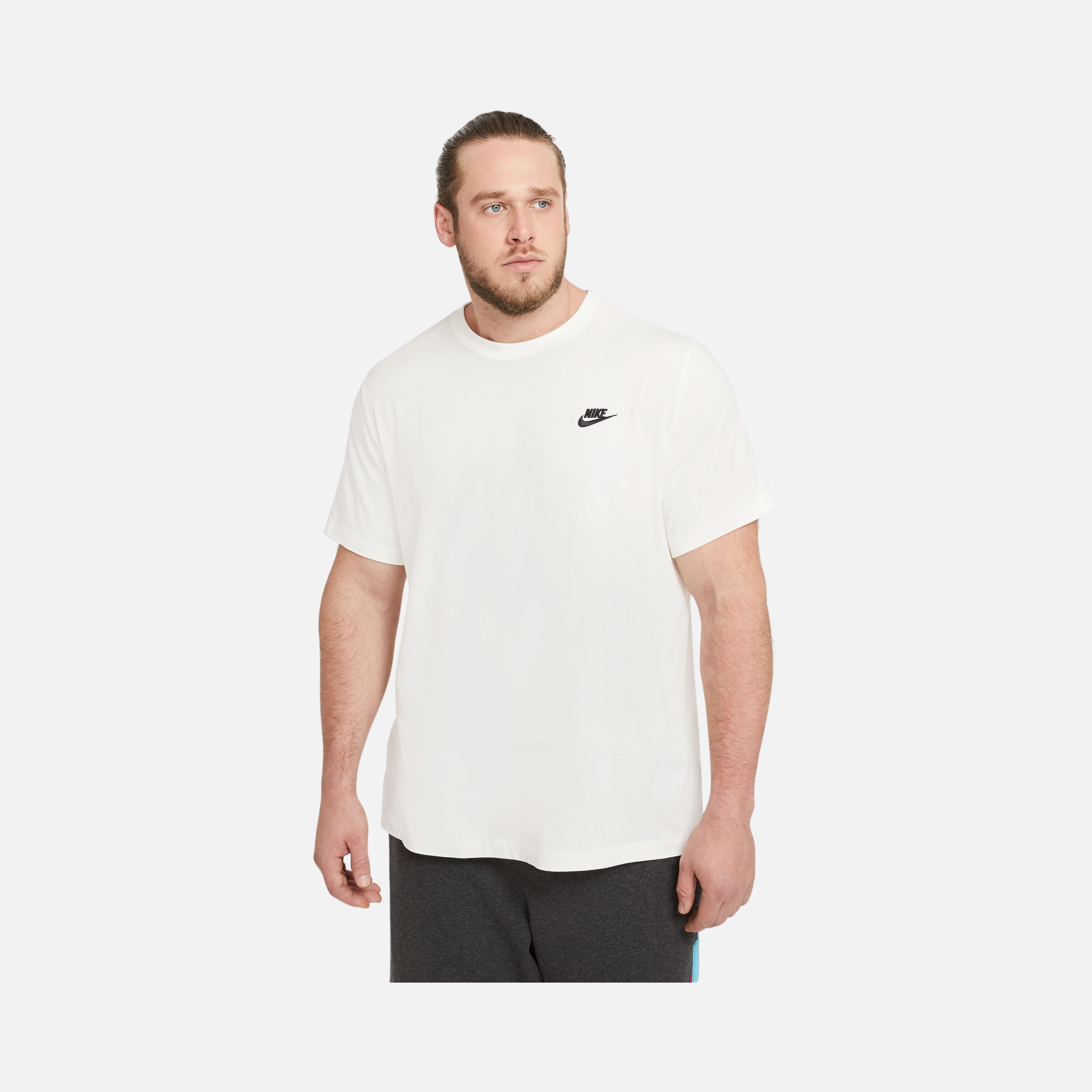 Nike Sportswear Club Short-Sleeve Erkek Tişört