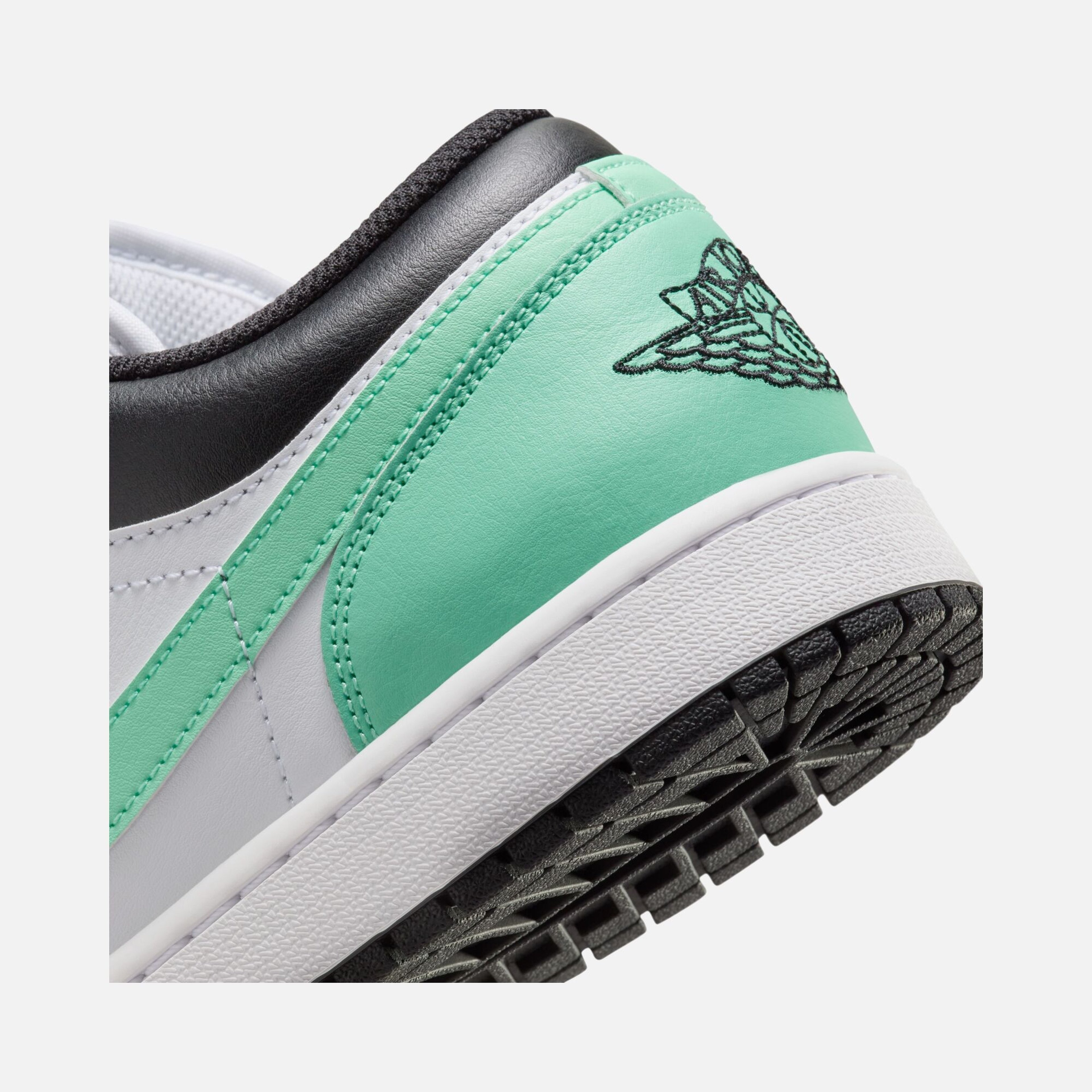 Nike Air Jordan 1 Low CO Erkek Spor Ayakkabı