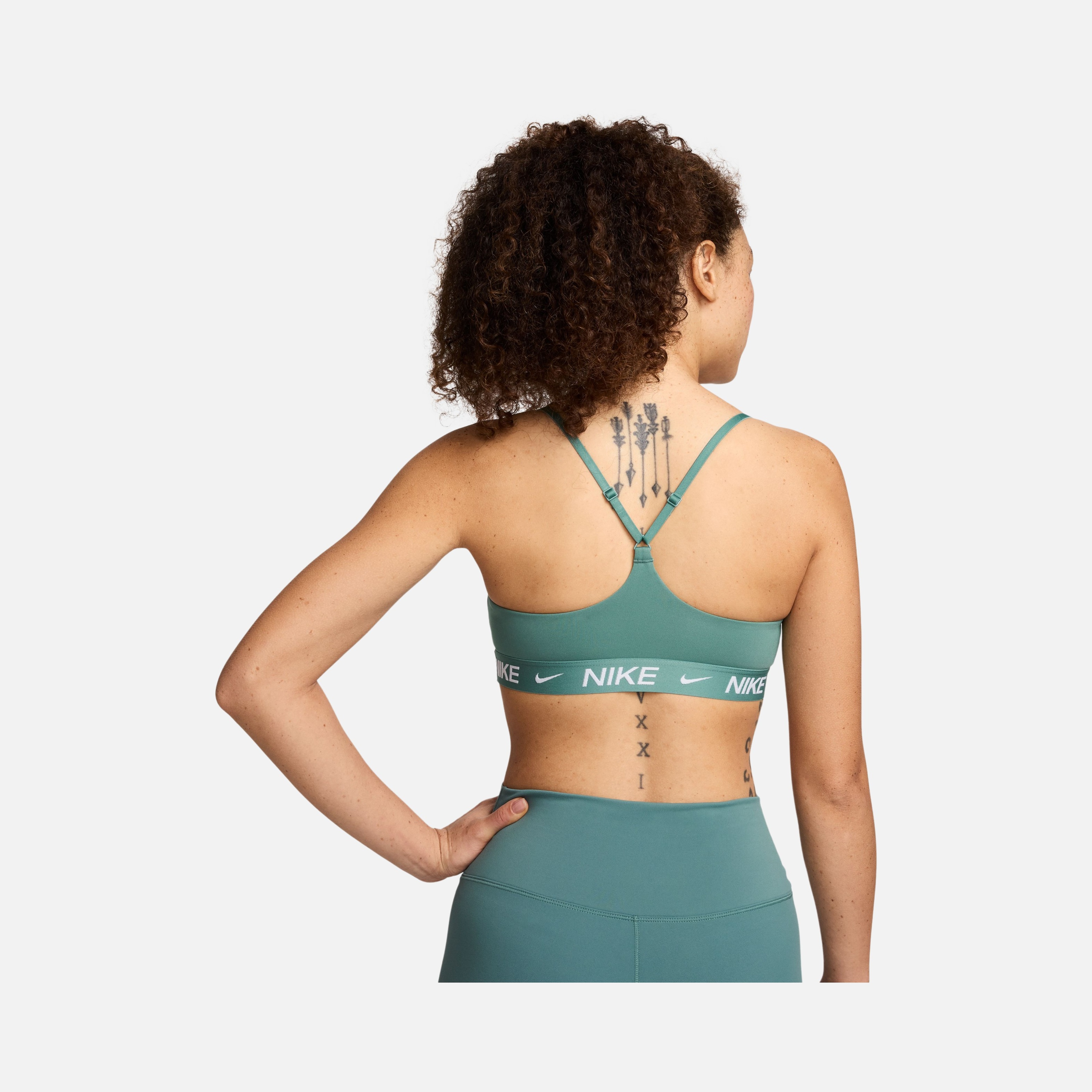 Nike Indy Light-Support Padded Adjustable Training Sports Kadın Bra