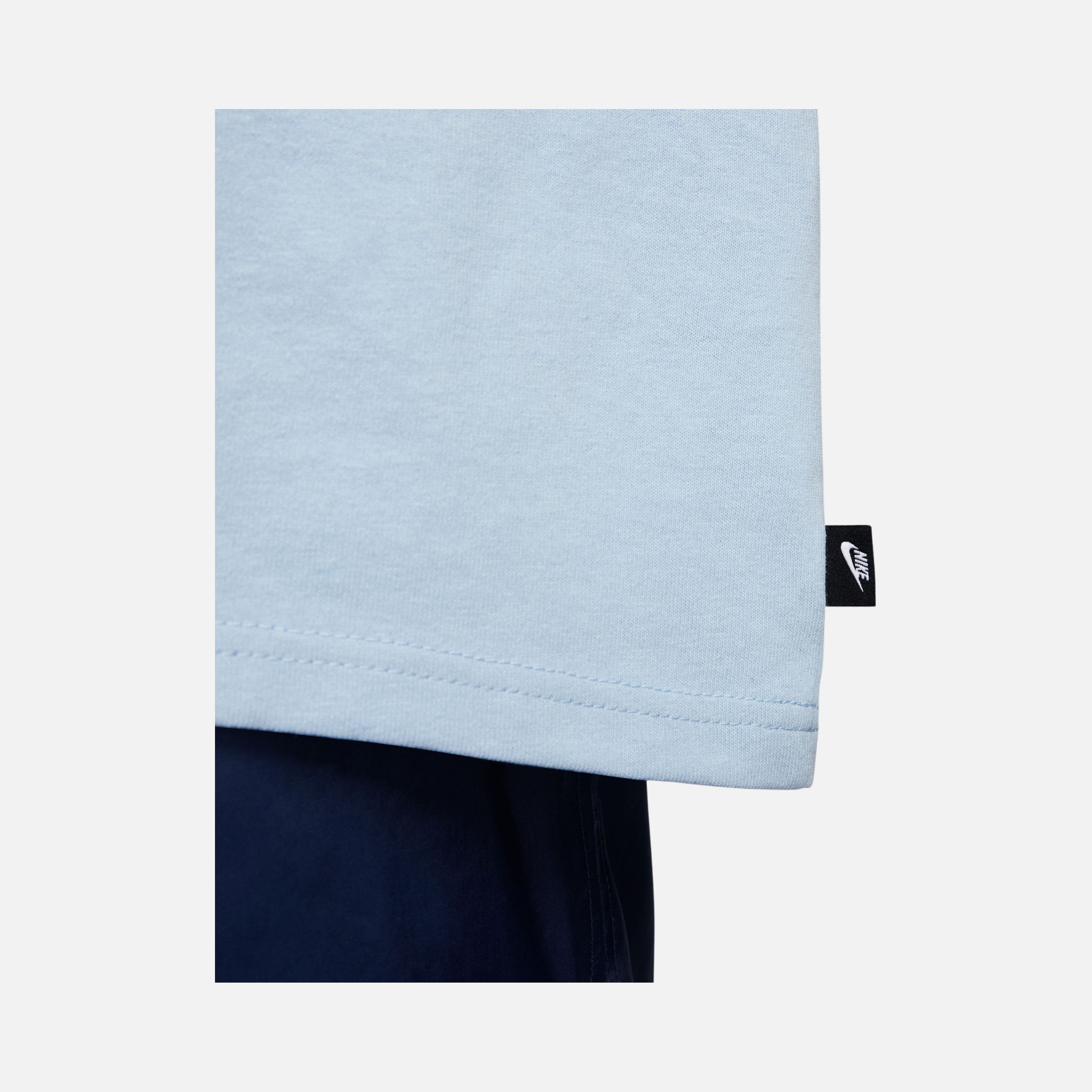 Nike Sportswear Premium Essentials Short-Sleeve Erkek Tişört