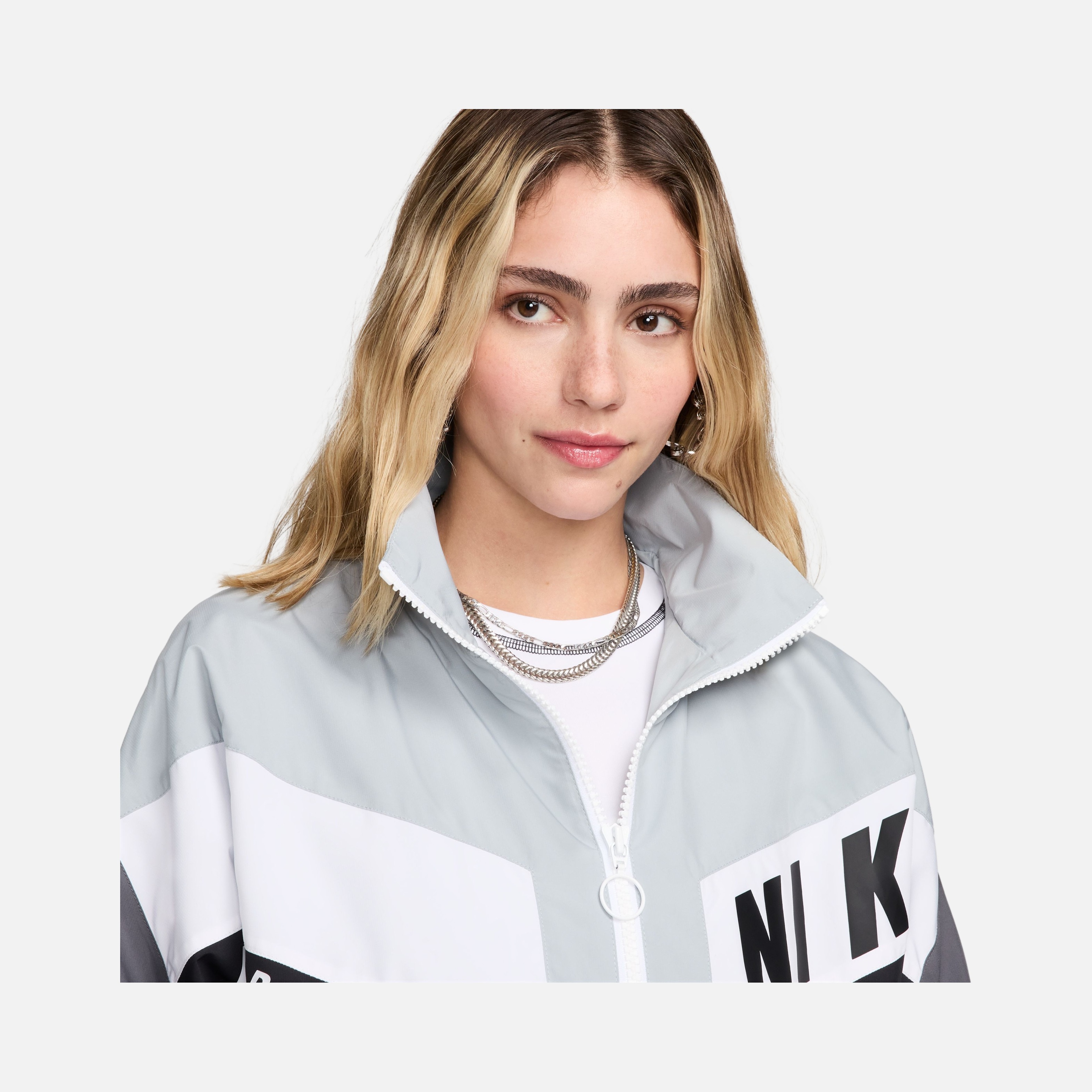 Nike Sportswear Gel Woven Street Crop Lined Full-Zip Kadın Ceket