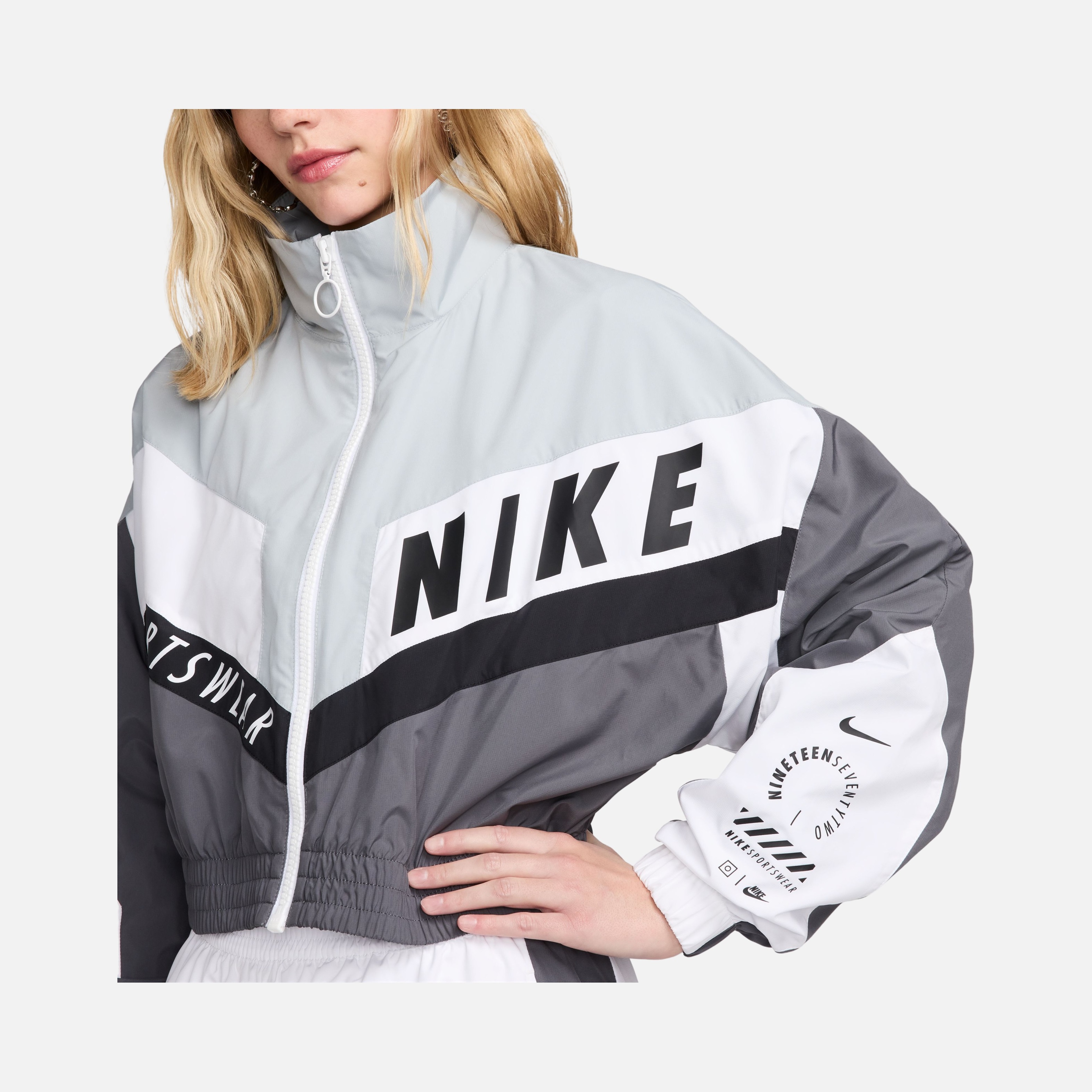 Nike Sportswear Gel Woven Street Crop Lined Full-Zip Kadın Ceket