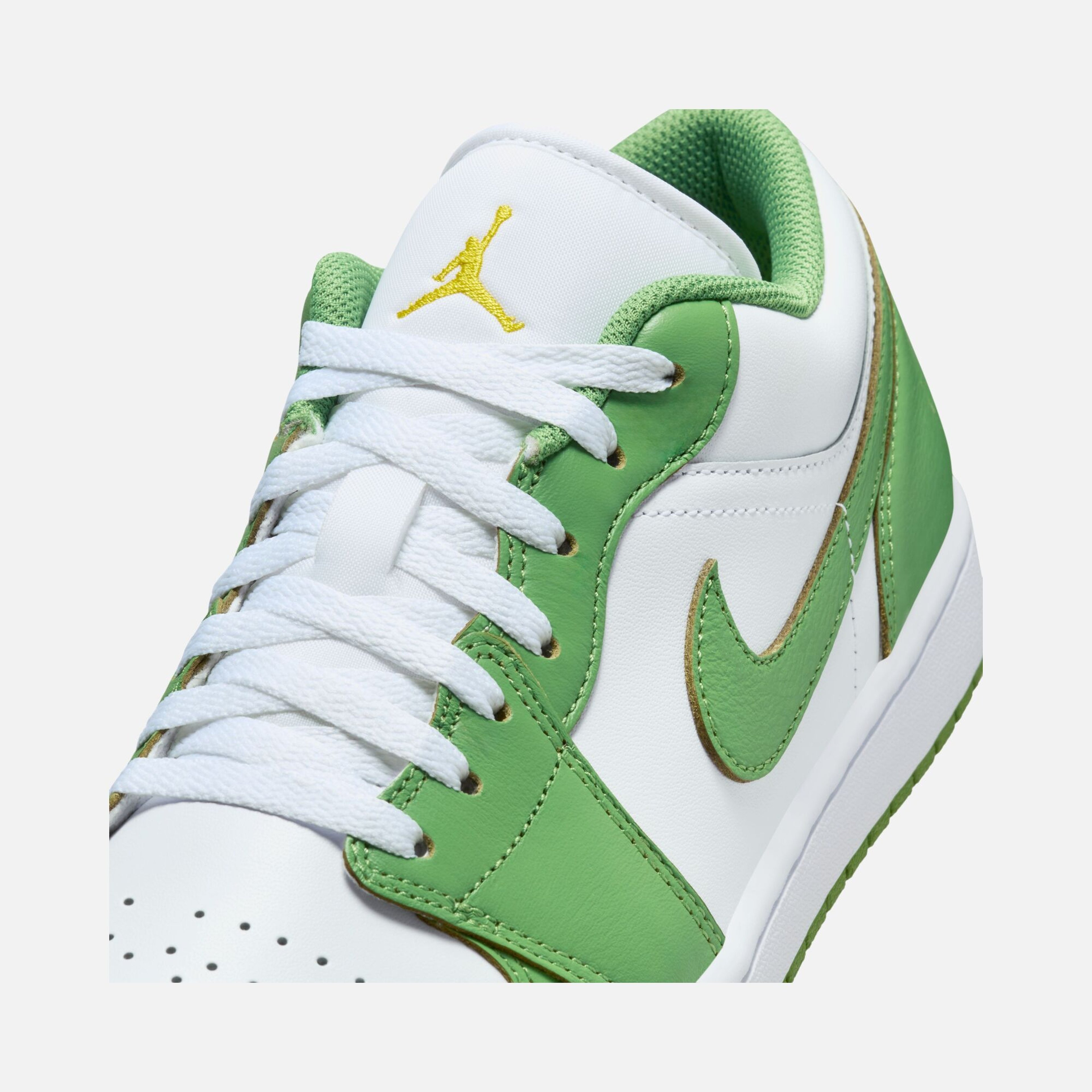 Nike Air Jordan 1 Low SE ''Embroidered Heel Detail'' Erkek Spor Ayakkabı