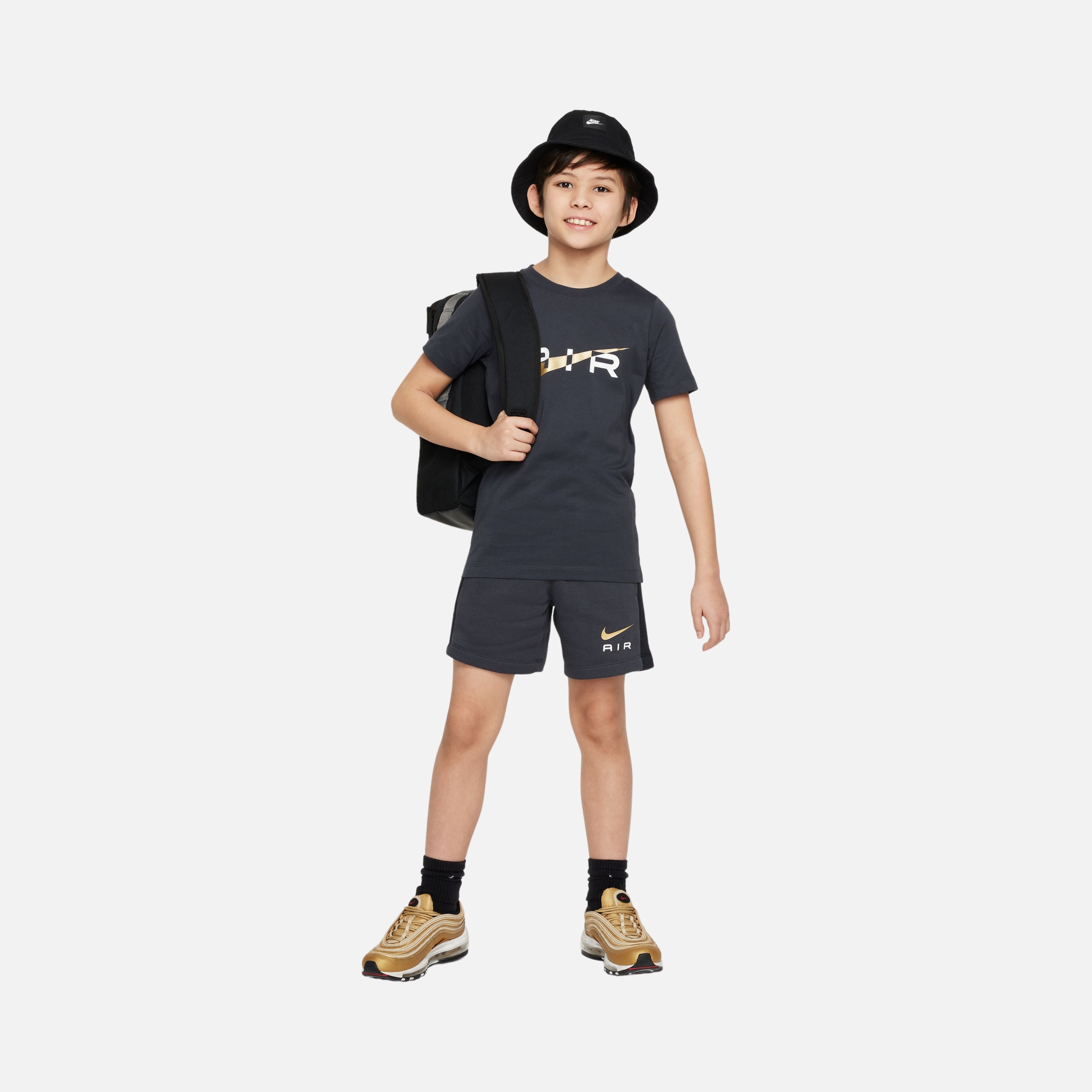 Nike Sportswear Swoosh Air Graphic Short-Sleeve (Boys') Çocuk Tişört