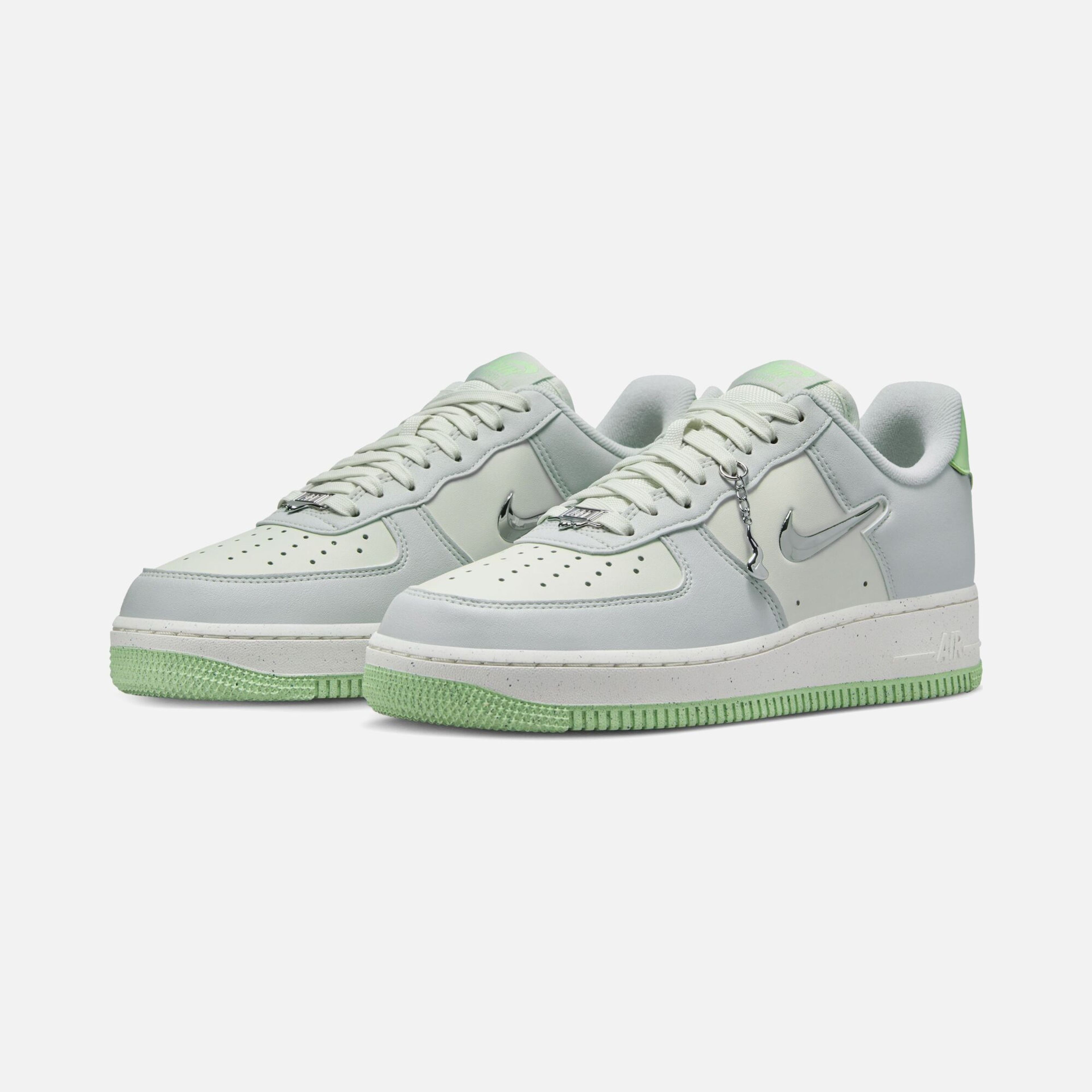 Nike Air Force 1 '07 Next Nature SE ''Chrome Accents on Laces'' Kadın Spor Ayakkabı