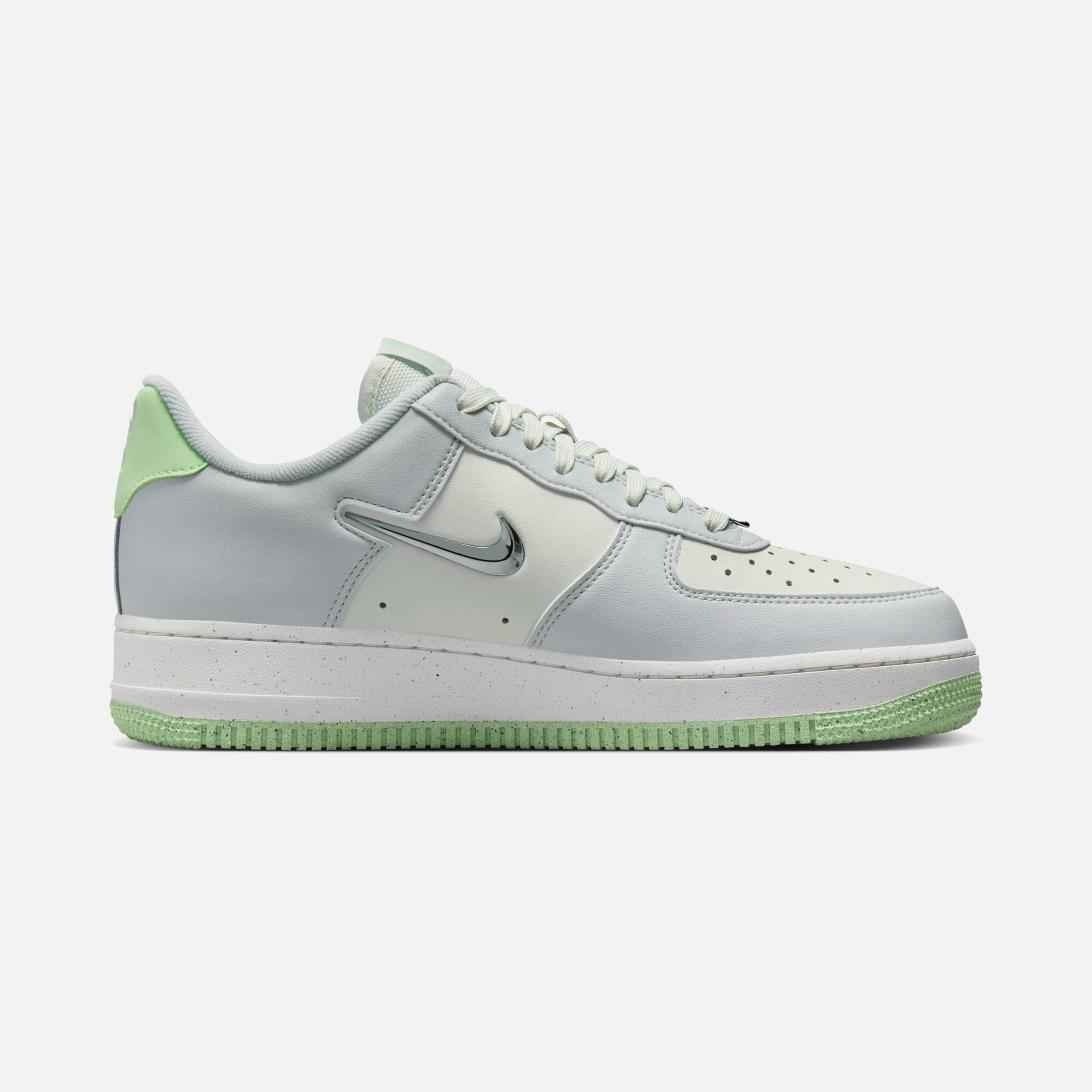 Nike Air Force 1 '07 Next Nature SE ''Chrome Accents on Laces'' Kadın Spor Ayakkabı
