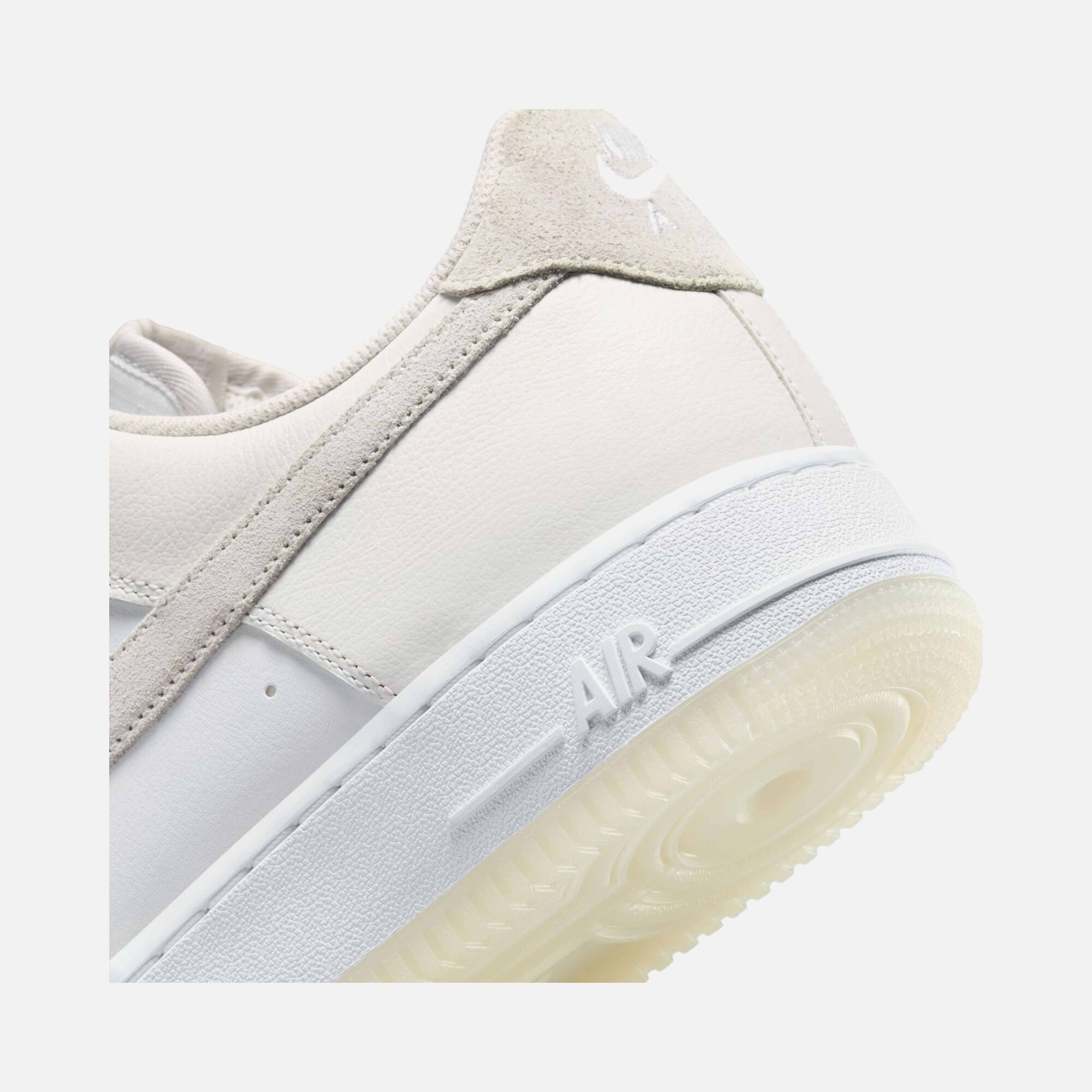 Nike Air Force 1 '07 LV8 SU24 Erkek Spor Ayakkabı