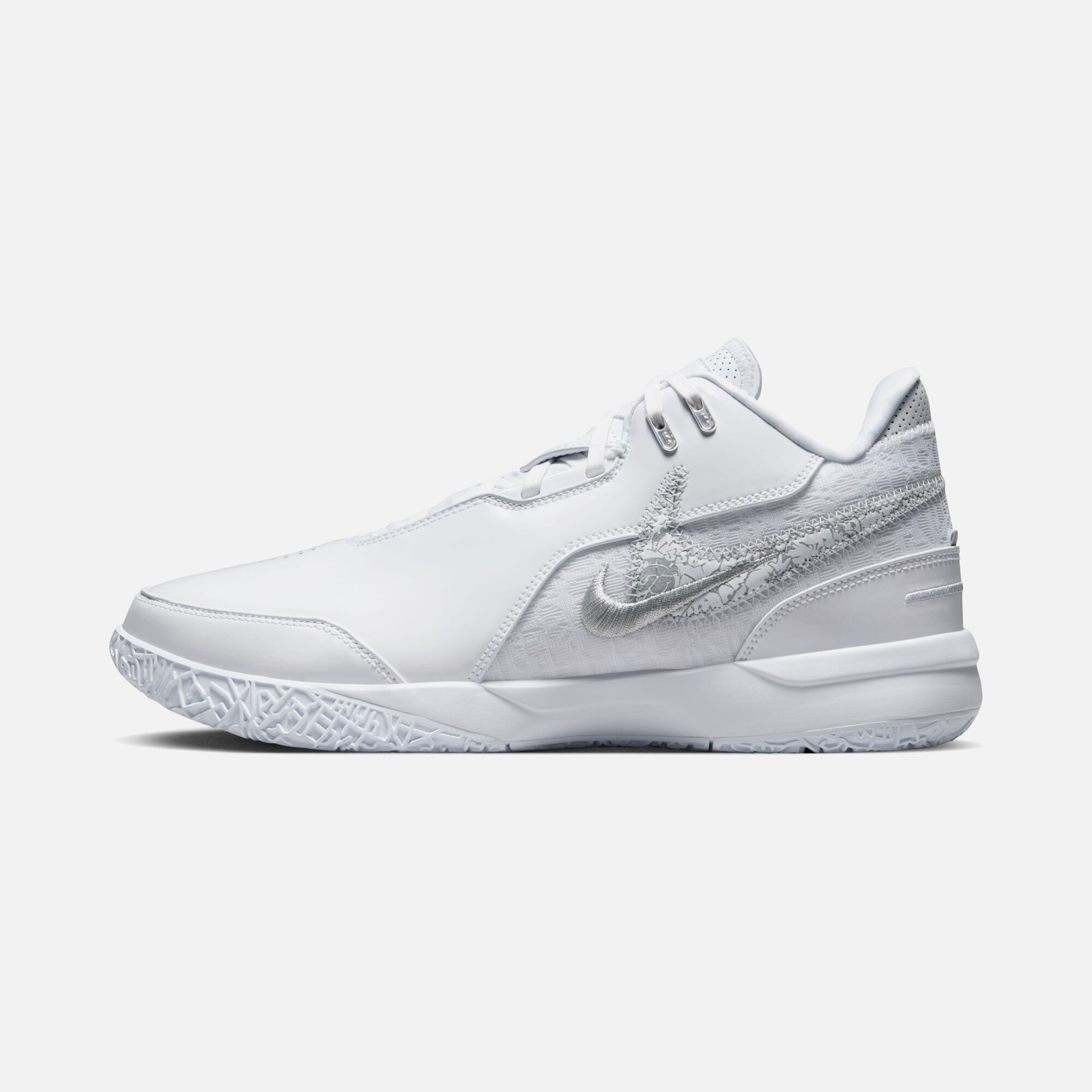 Nike LeBron James NXXT Gen AMPD Erkek Basketbol Ayakkabısı