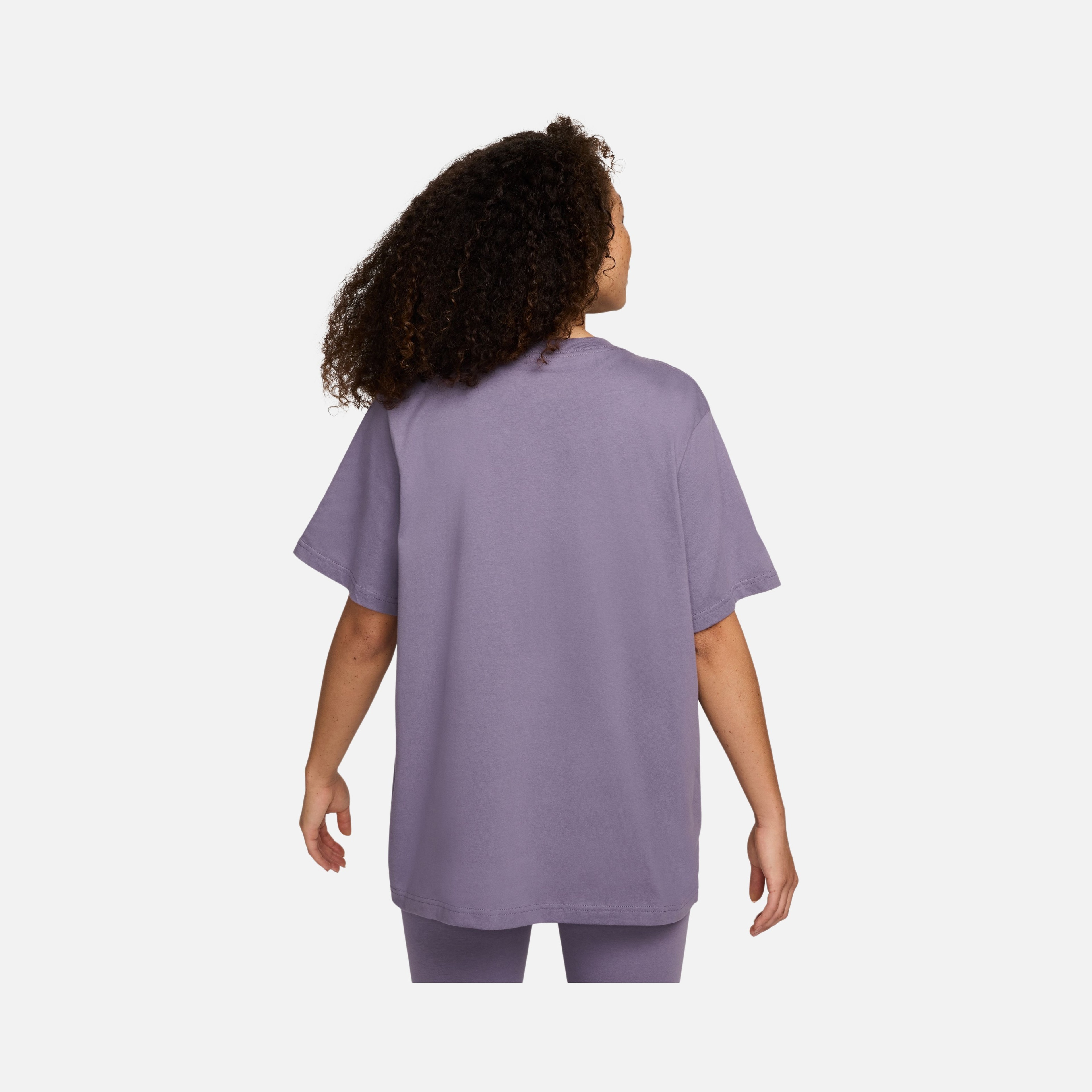 Nike Sportswear Essential Loose Fit Short-Sleeve Kadın Tişört