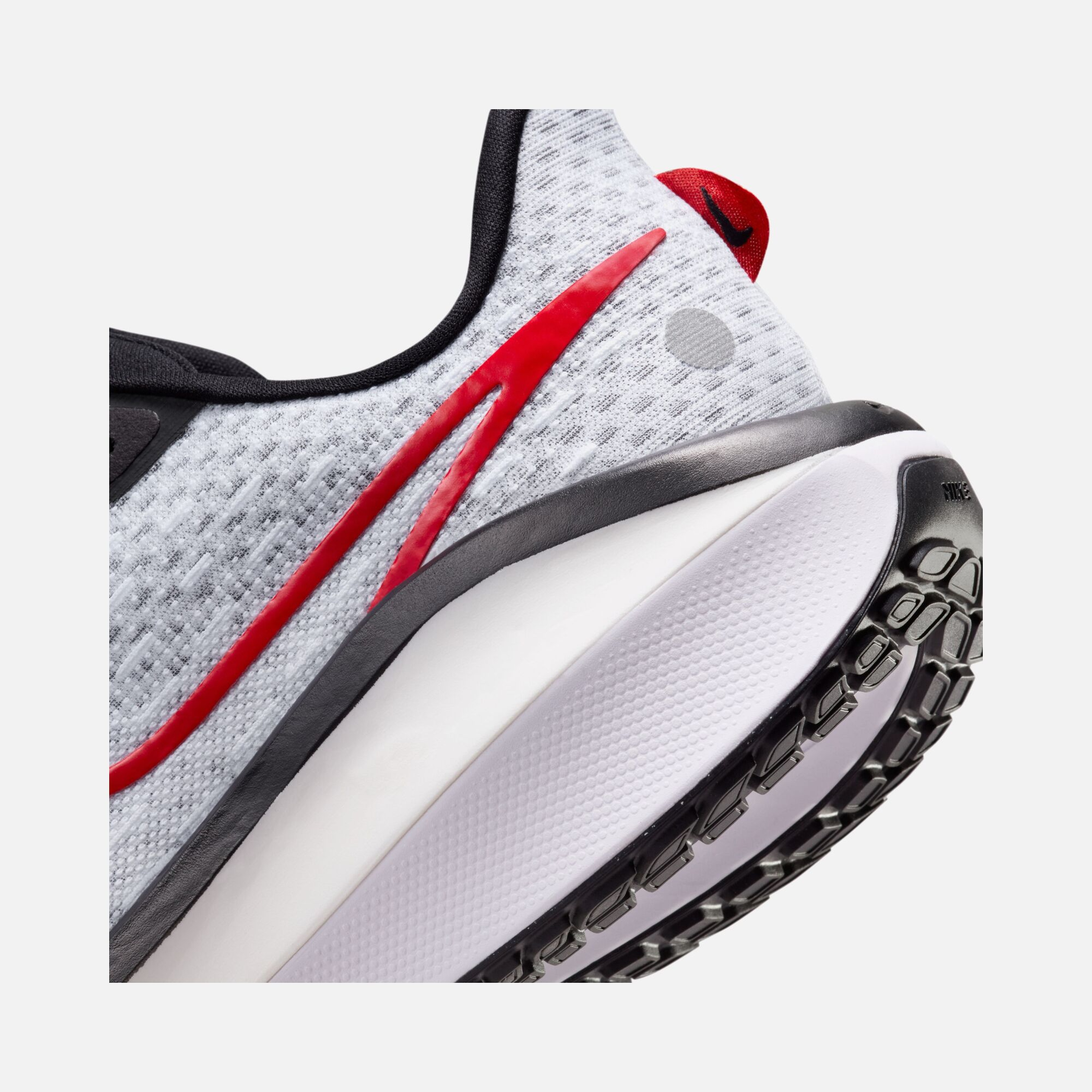 Nike Vomero 17 Road Running Erkek Spor Ayakkabı