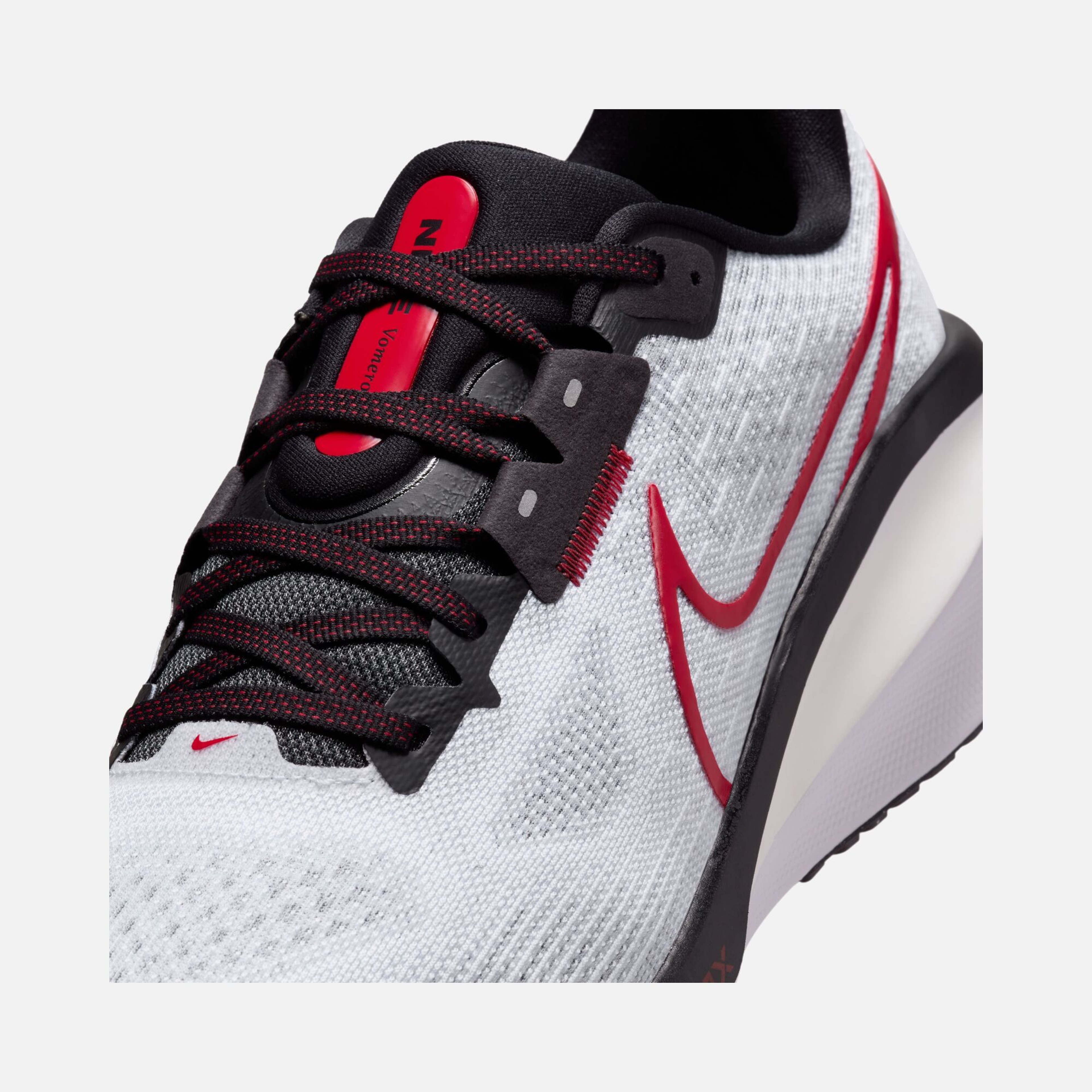 Nike Vomero 17 Road Running Erkek Spor Ayakkabı