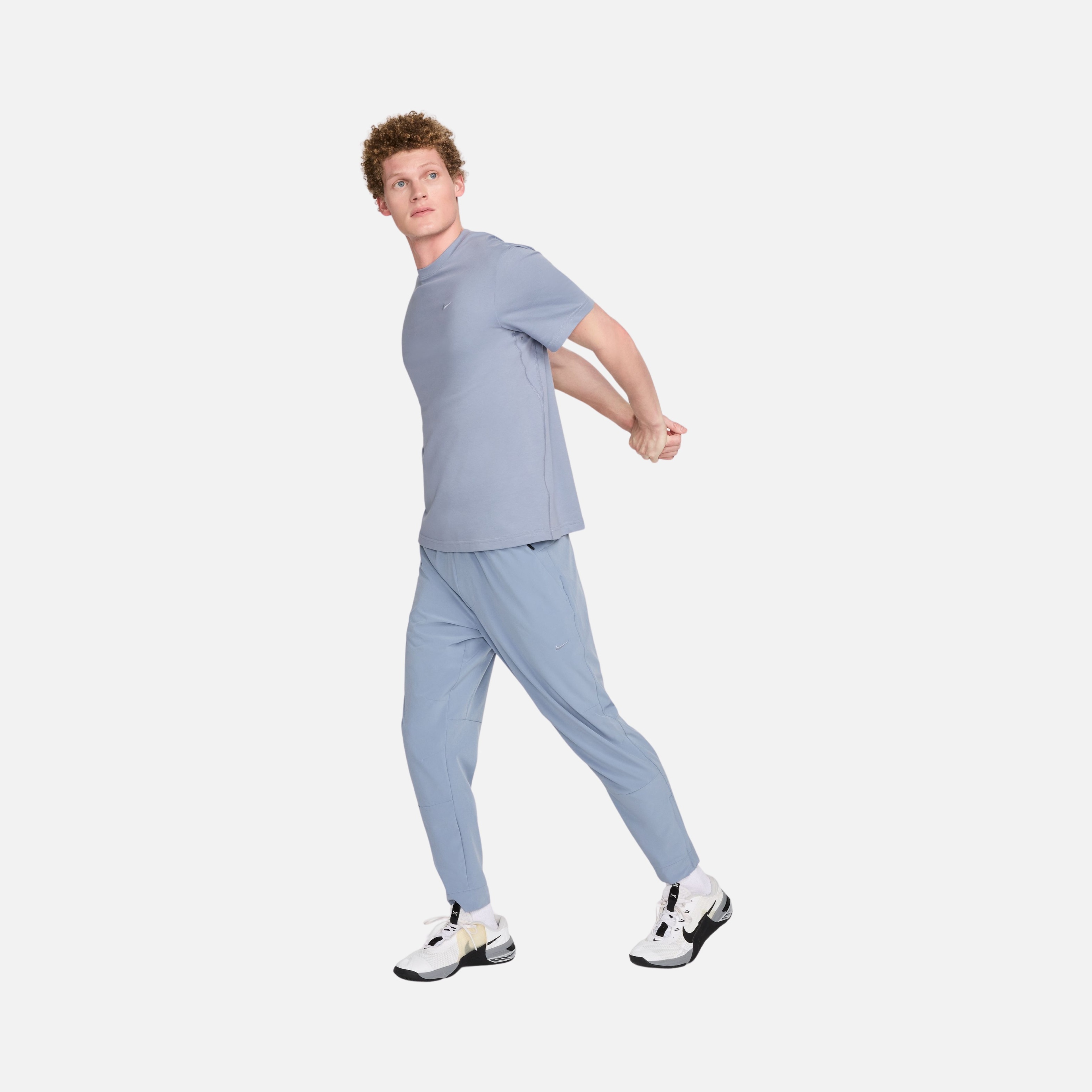 Nike Dri-Fit Primary Statement Versatile Fitness Training Short-Sleeve Erkek Tişört