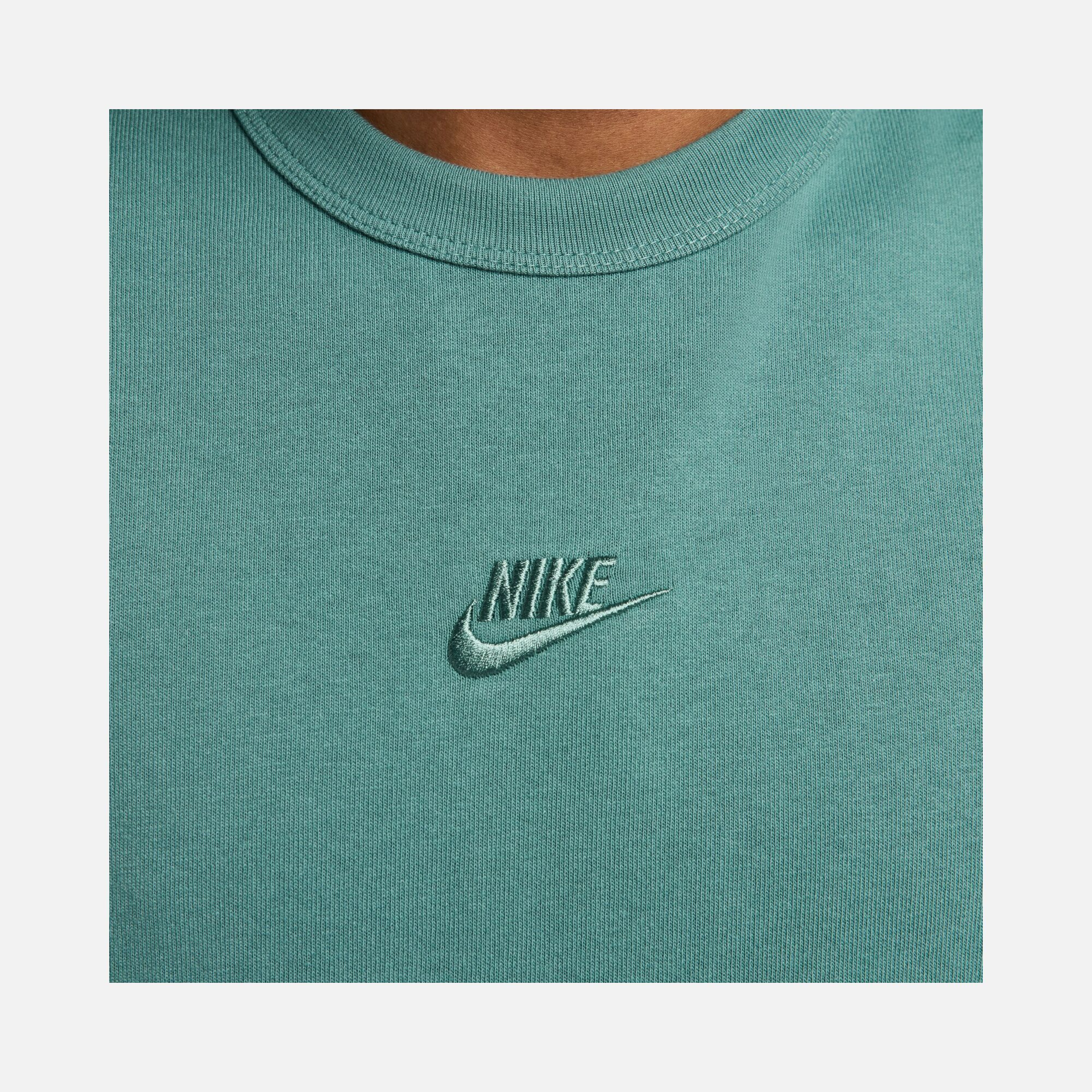 Nike Sportswear Premium Essentials Short-Sleeve Erkek Tişört