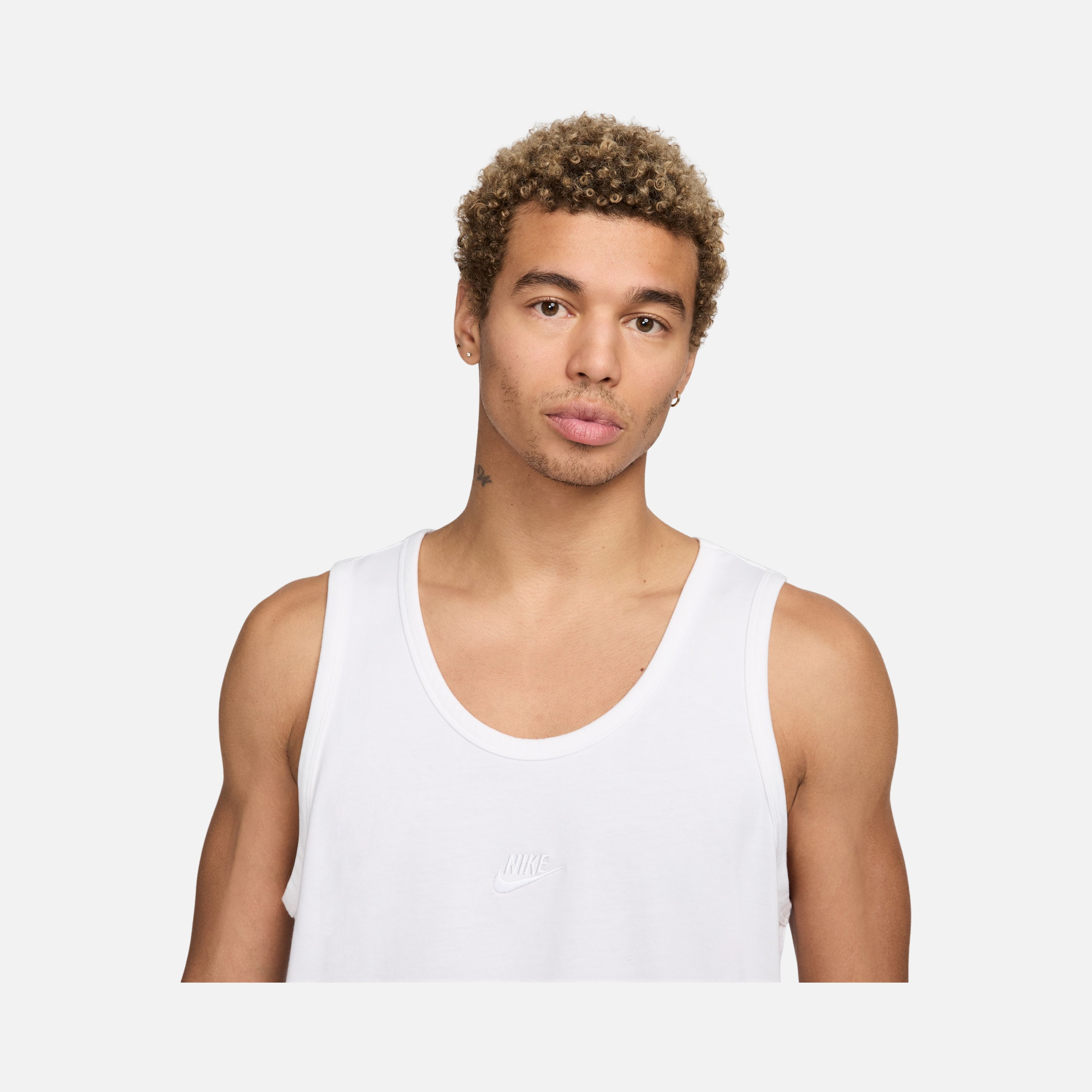 Nike Sportswear Premium Essentials Erkek Atlet