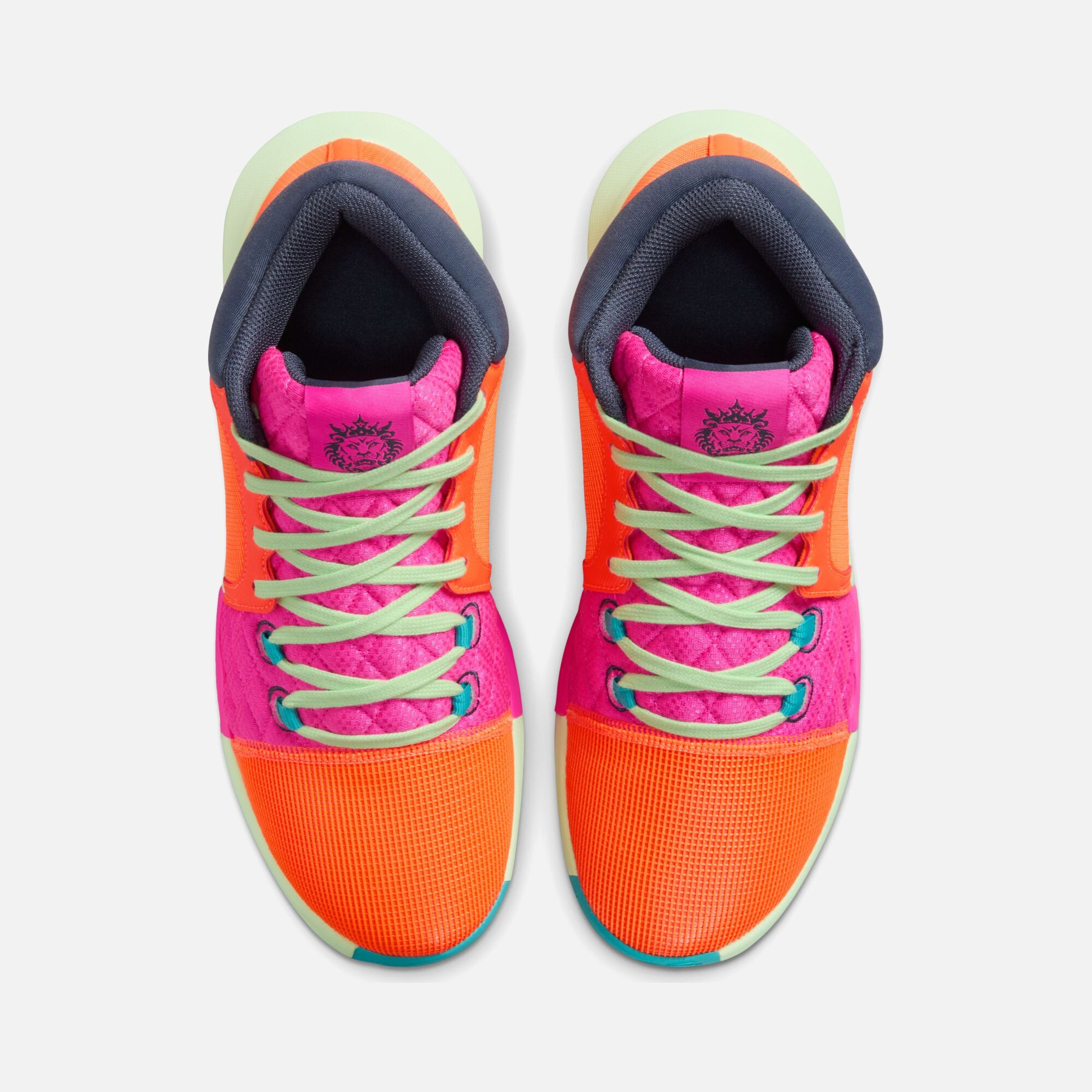 Nike LeBron James Witness VIII Erkek Basketbol Ayakkabısı